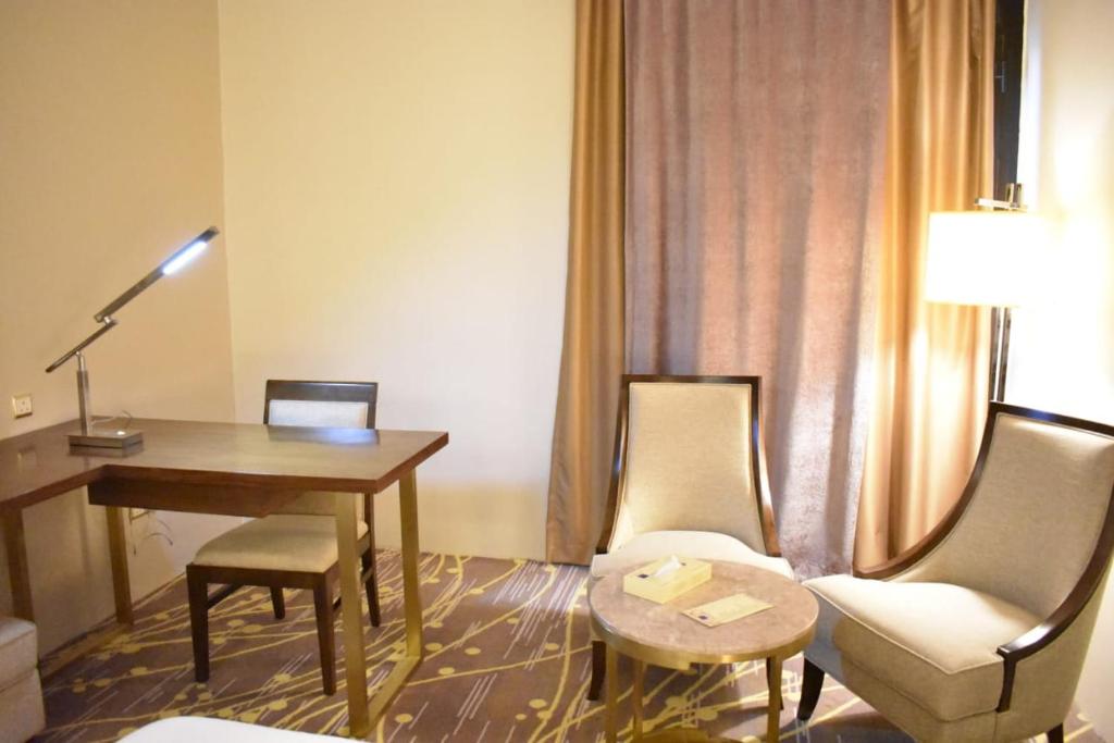 Junior Suite Standard