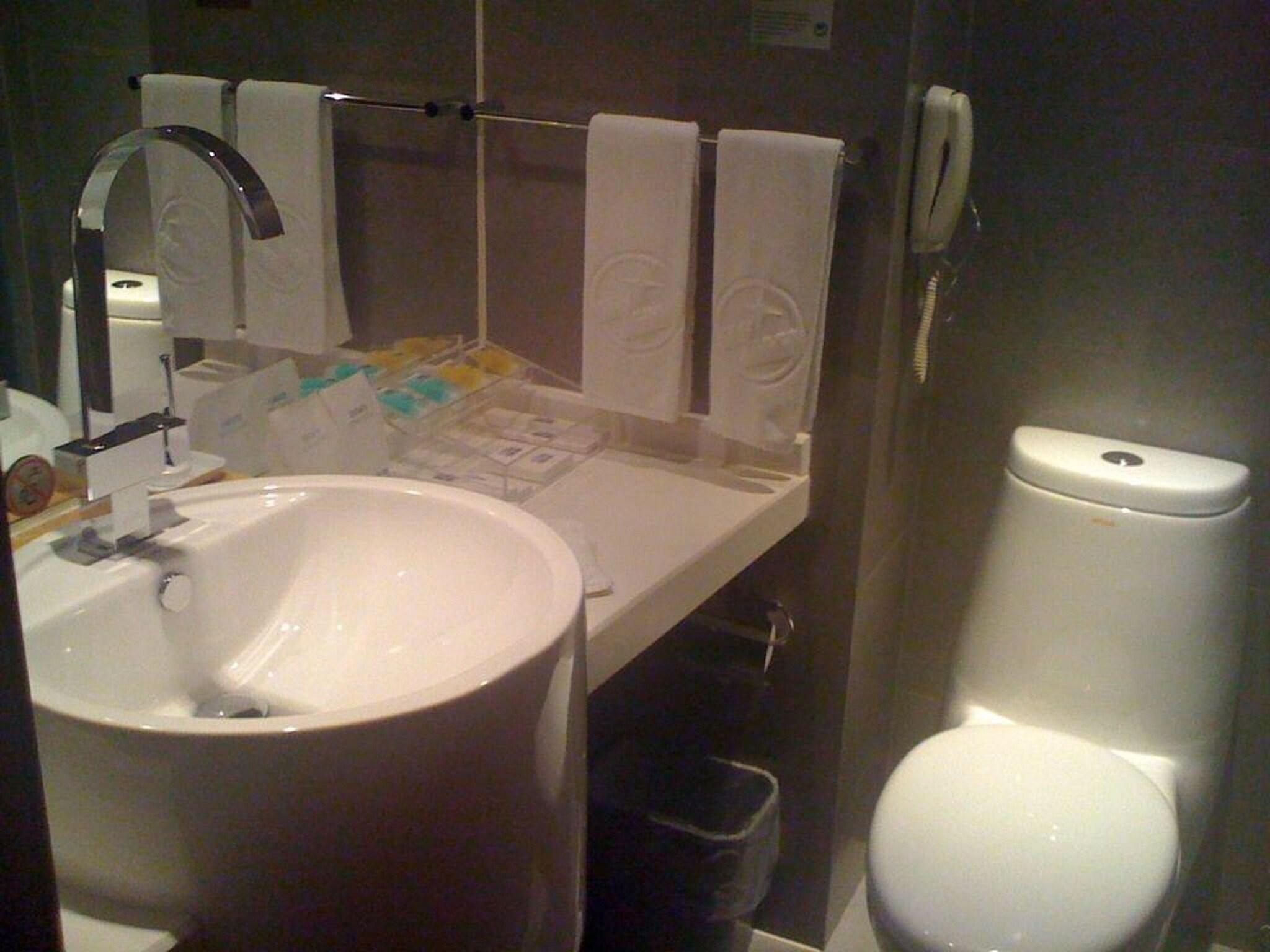 Double Executive King Bed