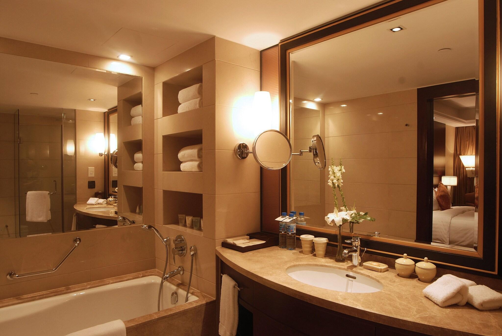 Double Executive King Bed