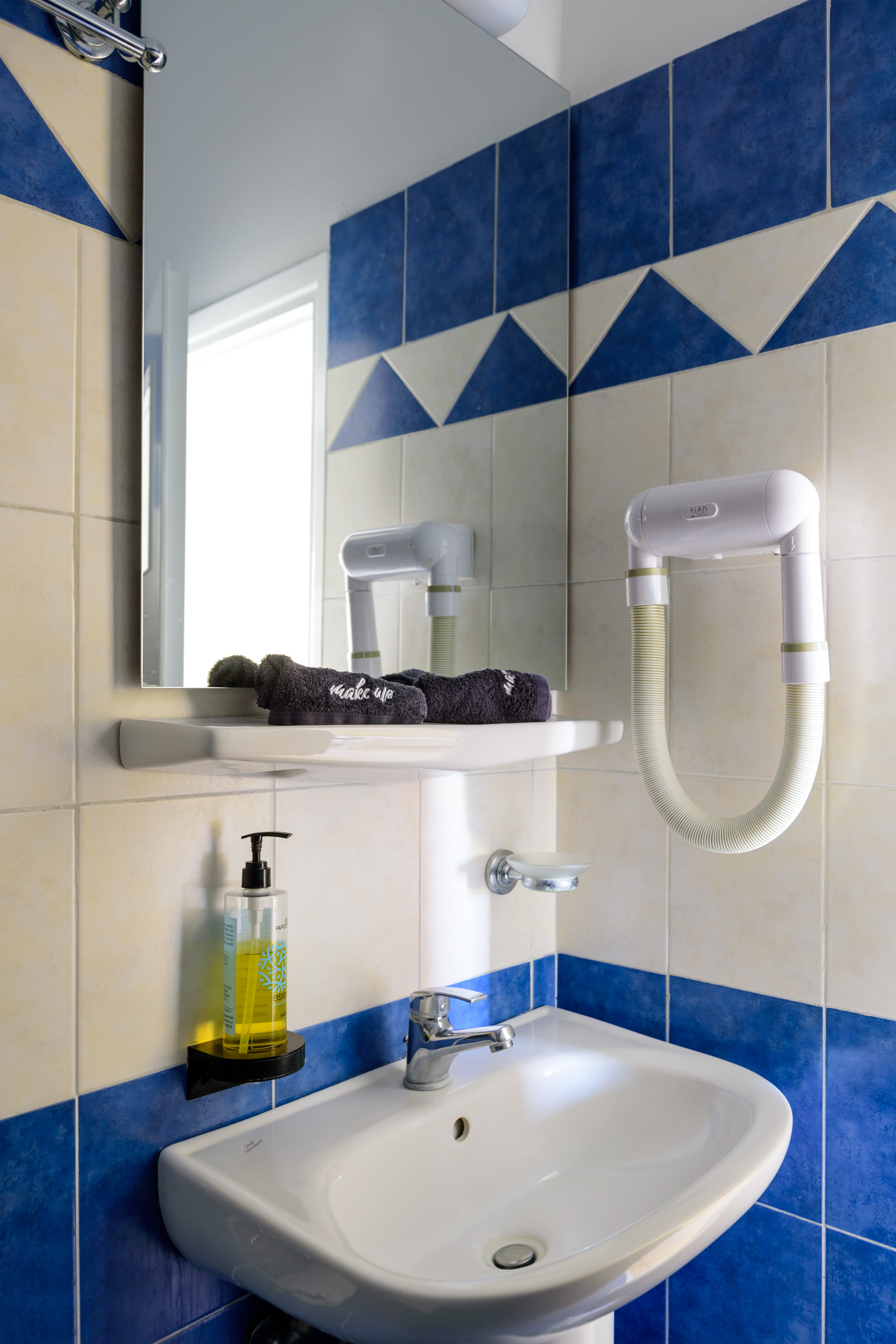 Double or Twin Standard