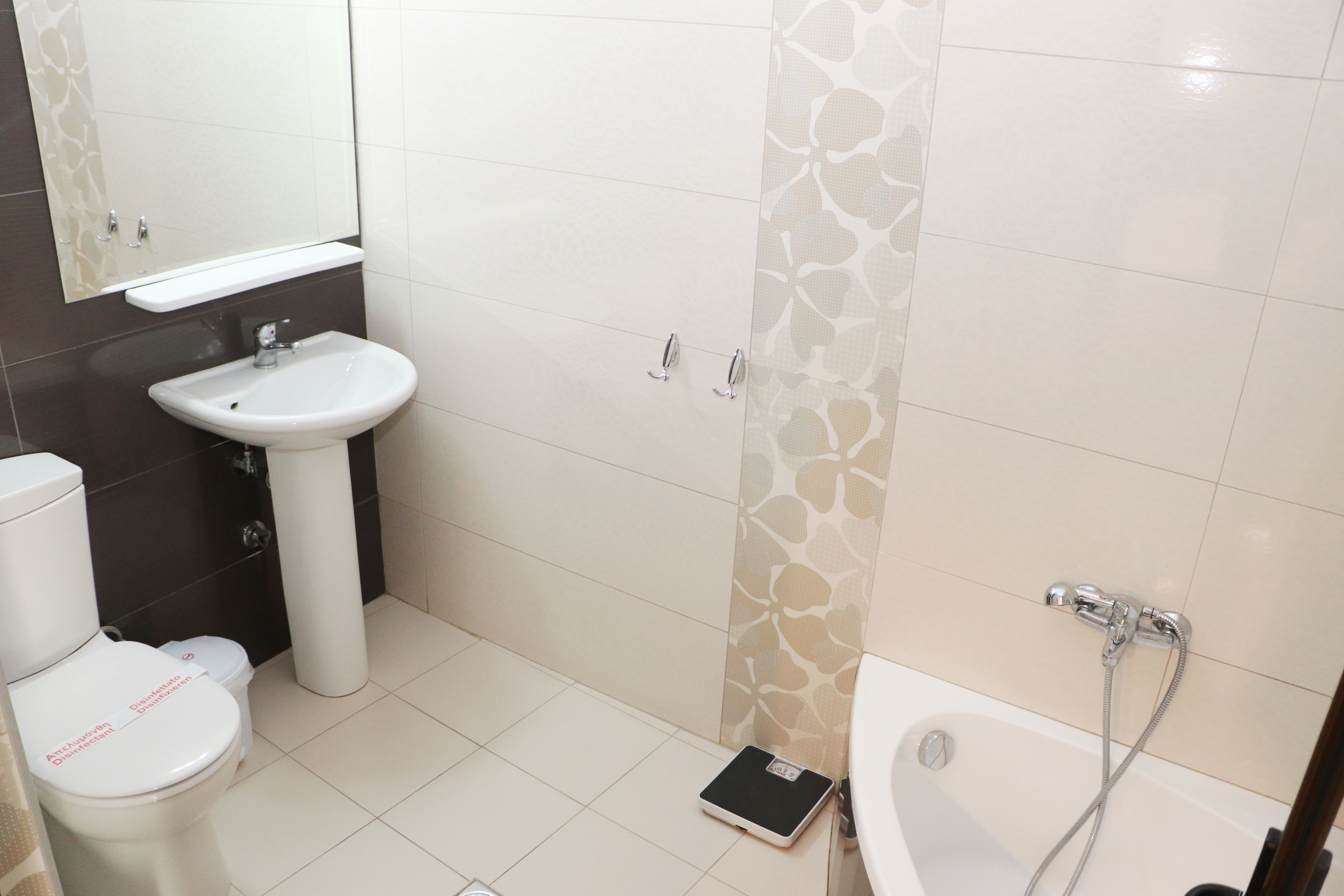 Double or Twin Standard