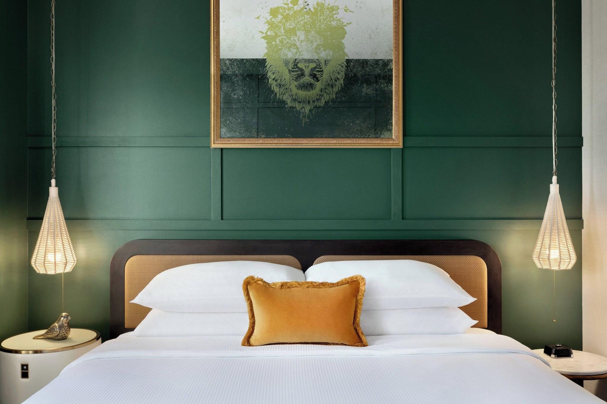 Double King Size Bed