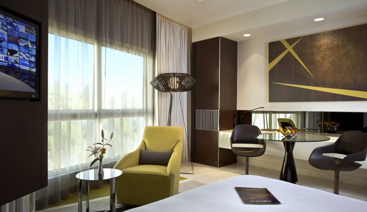 Double with Kitchenette