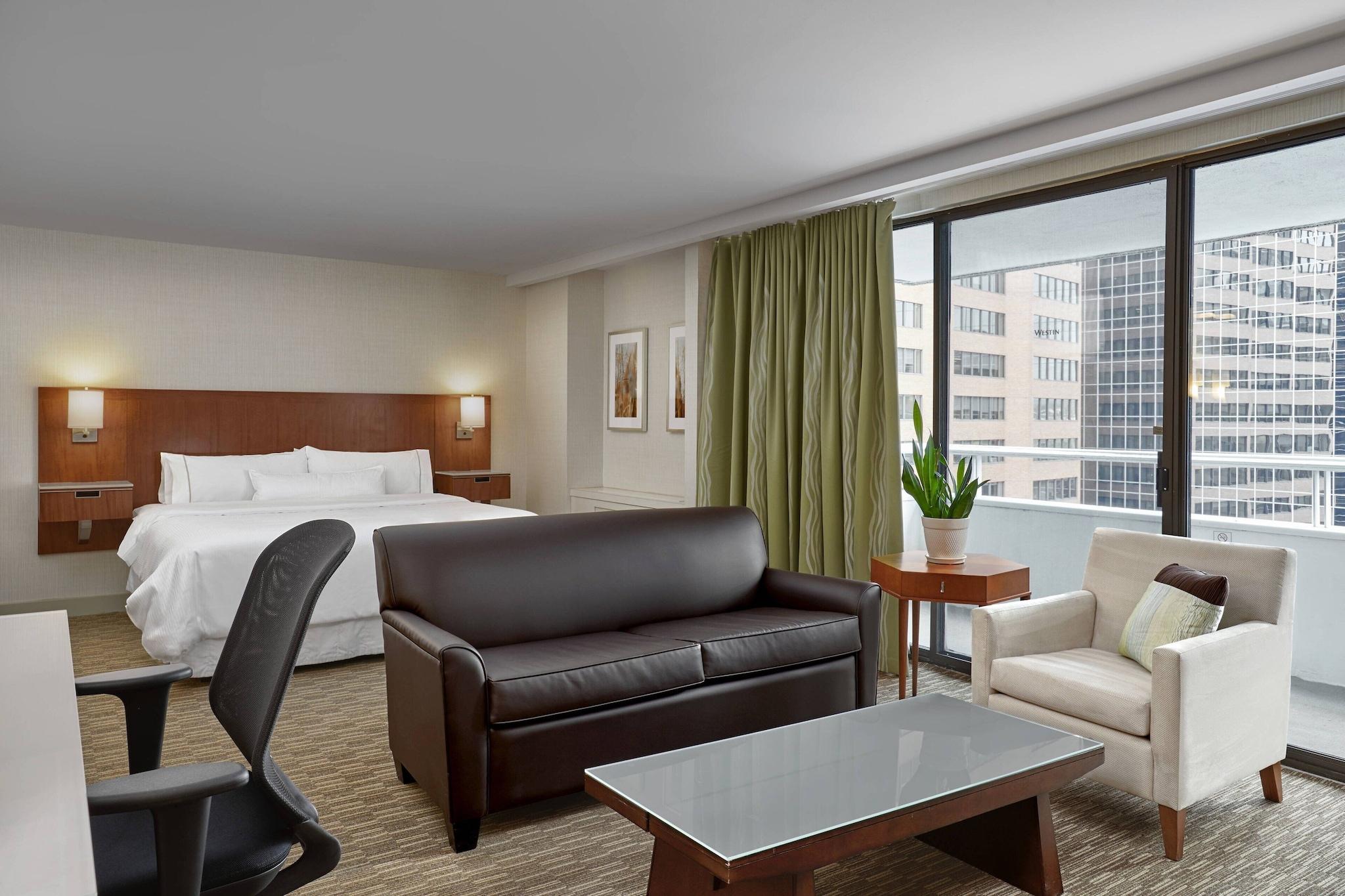Junior Suite King Size Bed