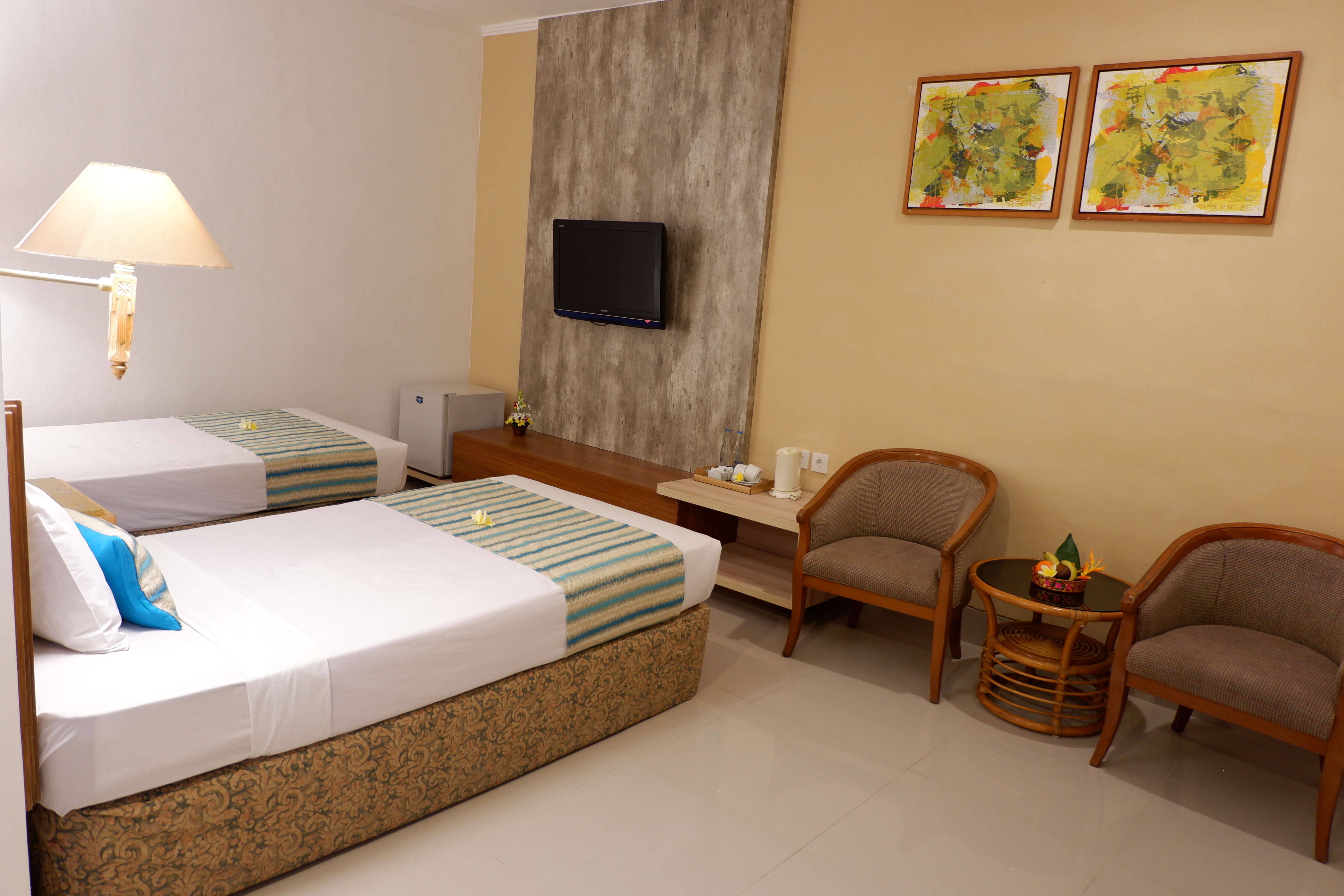 Double or Twin Deluxe