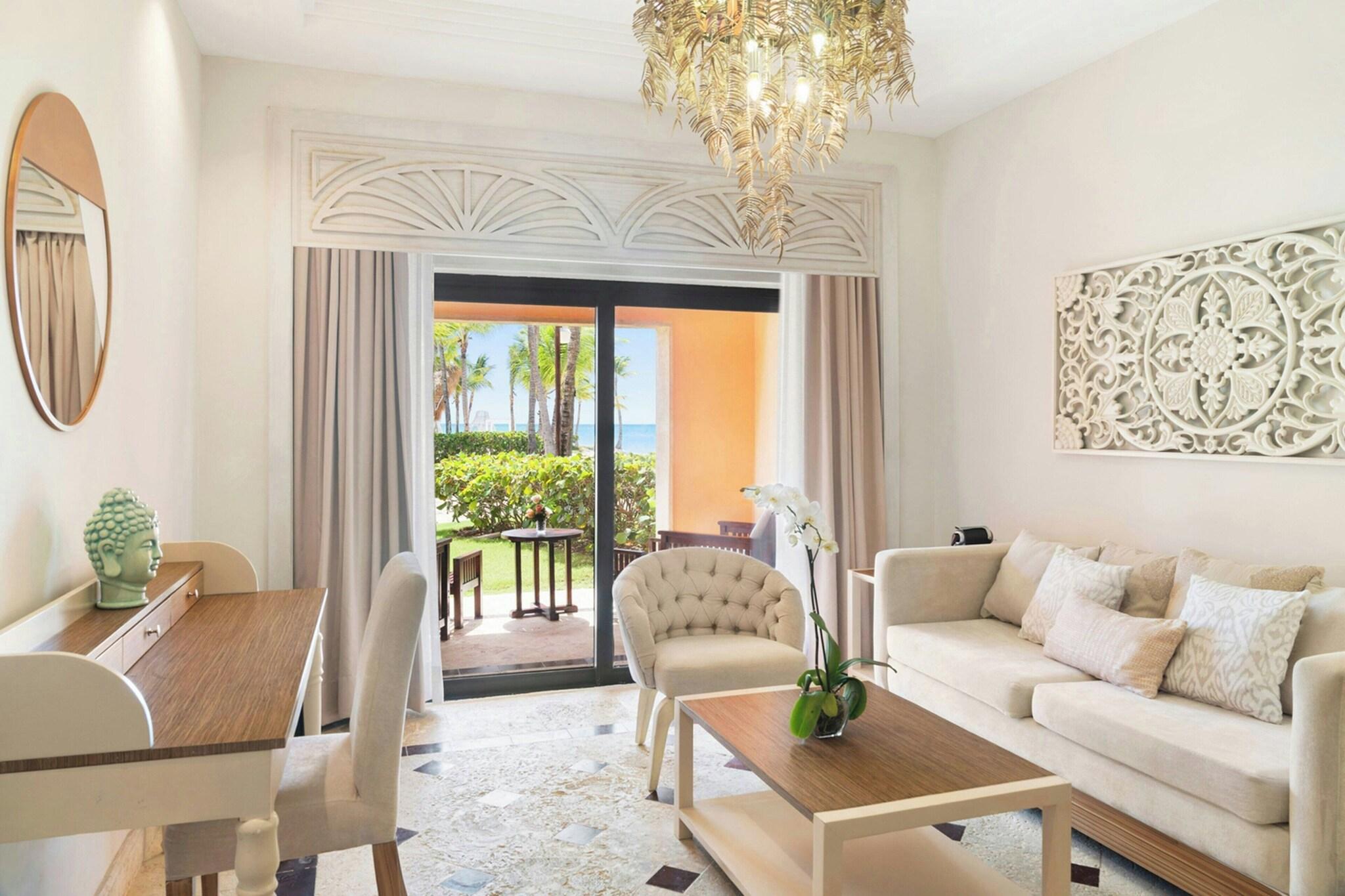 Junior Suite Beach Front