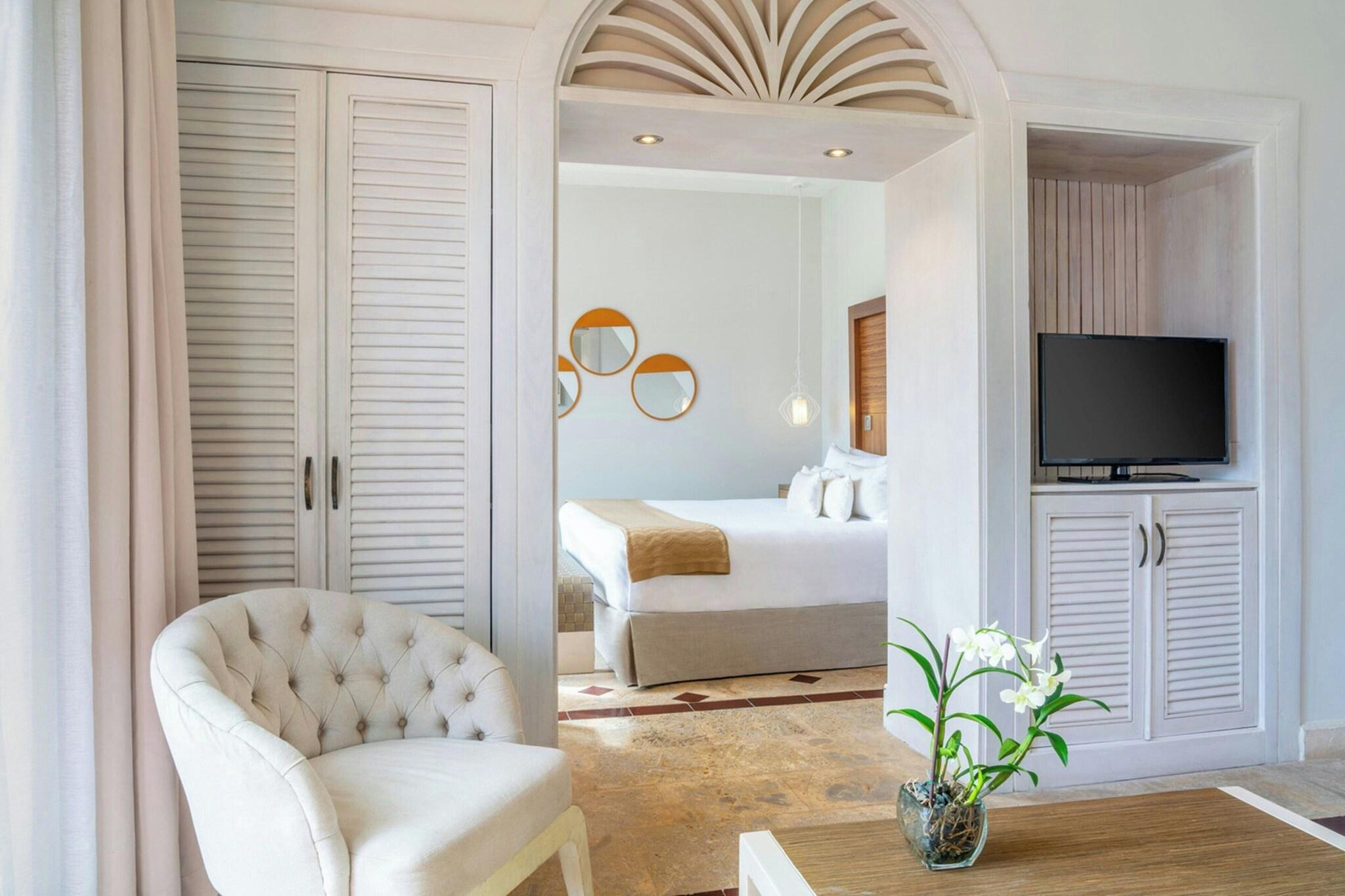 Junior Suite Beach Front