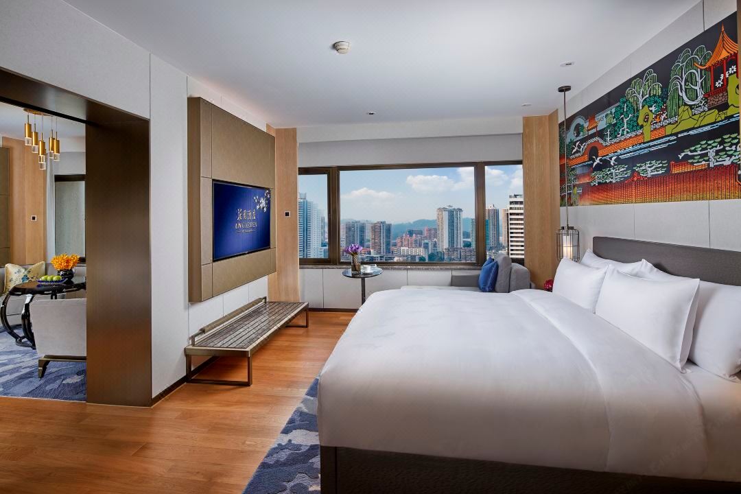 Double King Size Bed