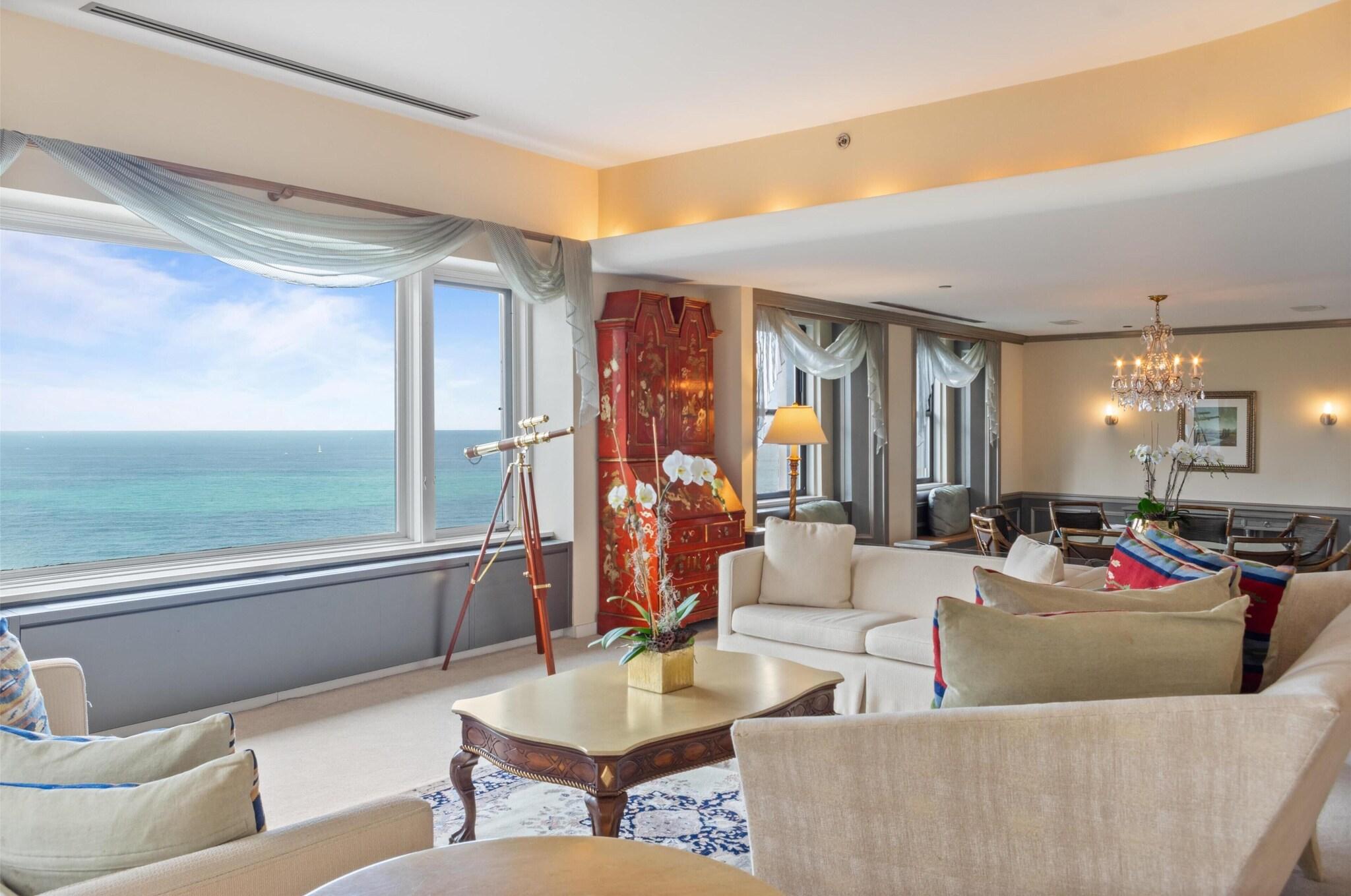 Apartment King Size Bed