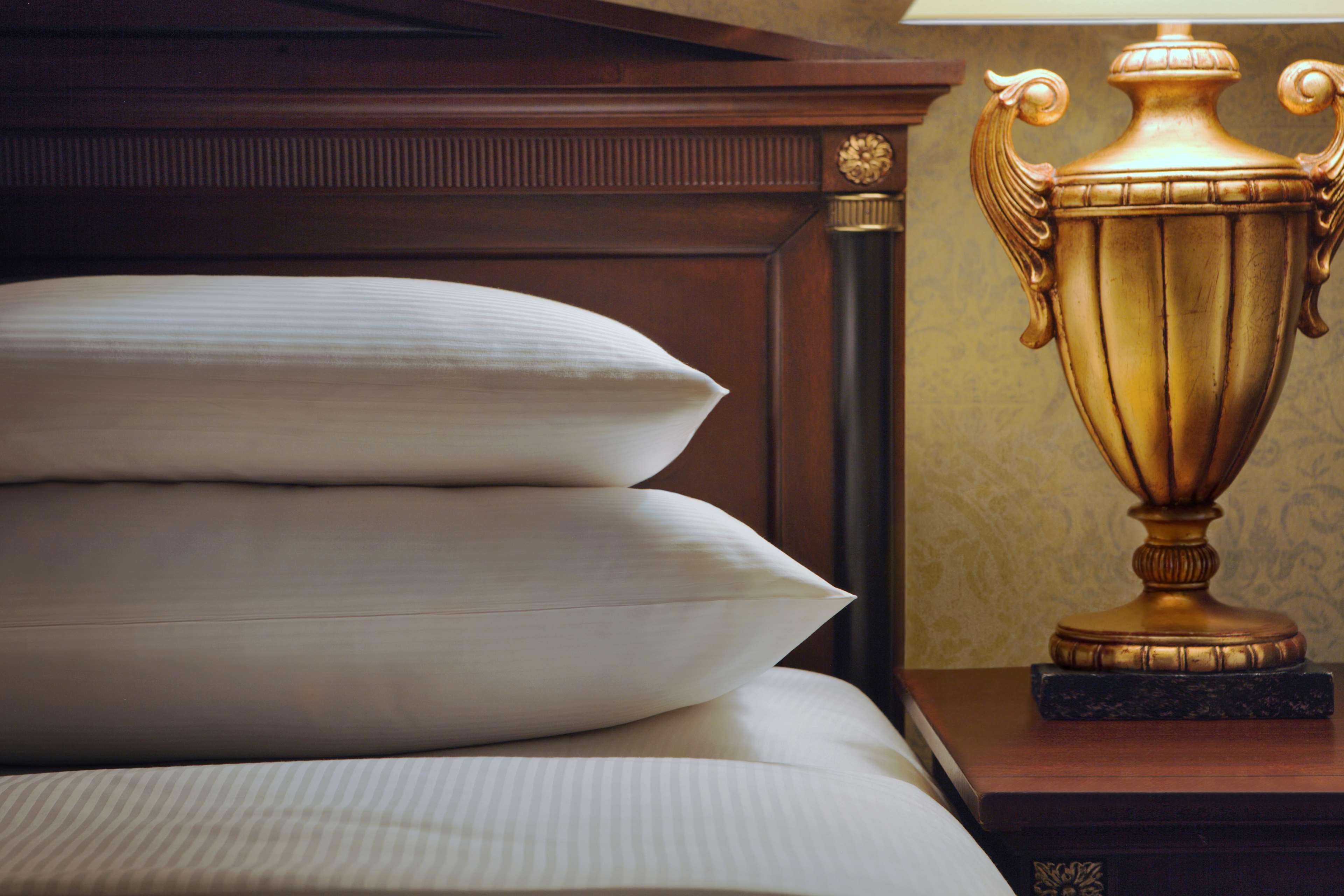 Studio King Size Bed