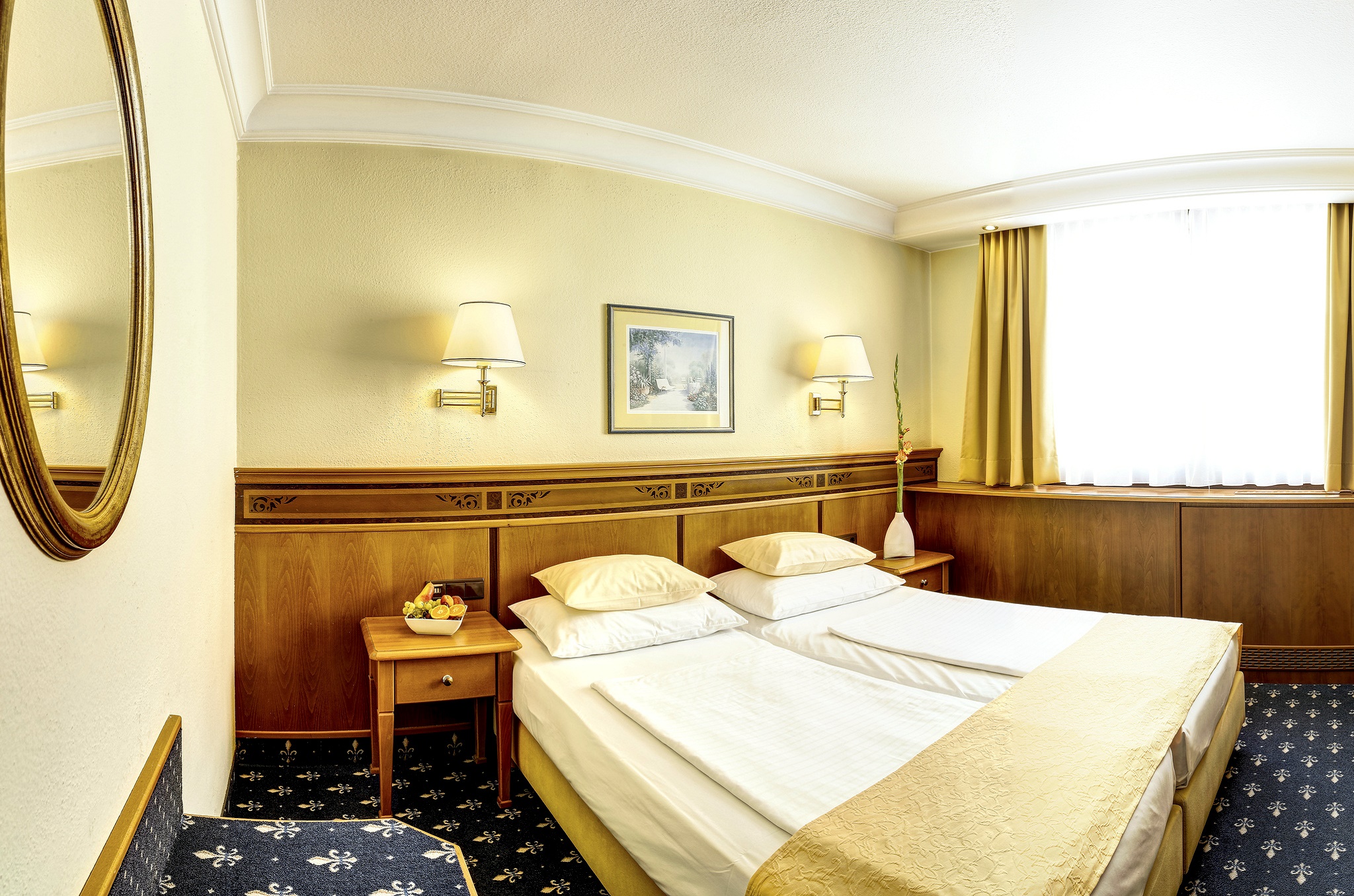 Double or Twin Standard