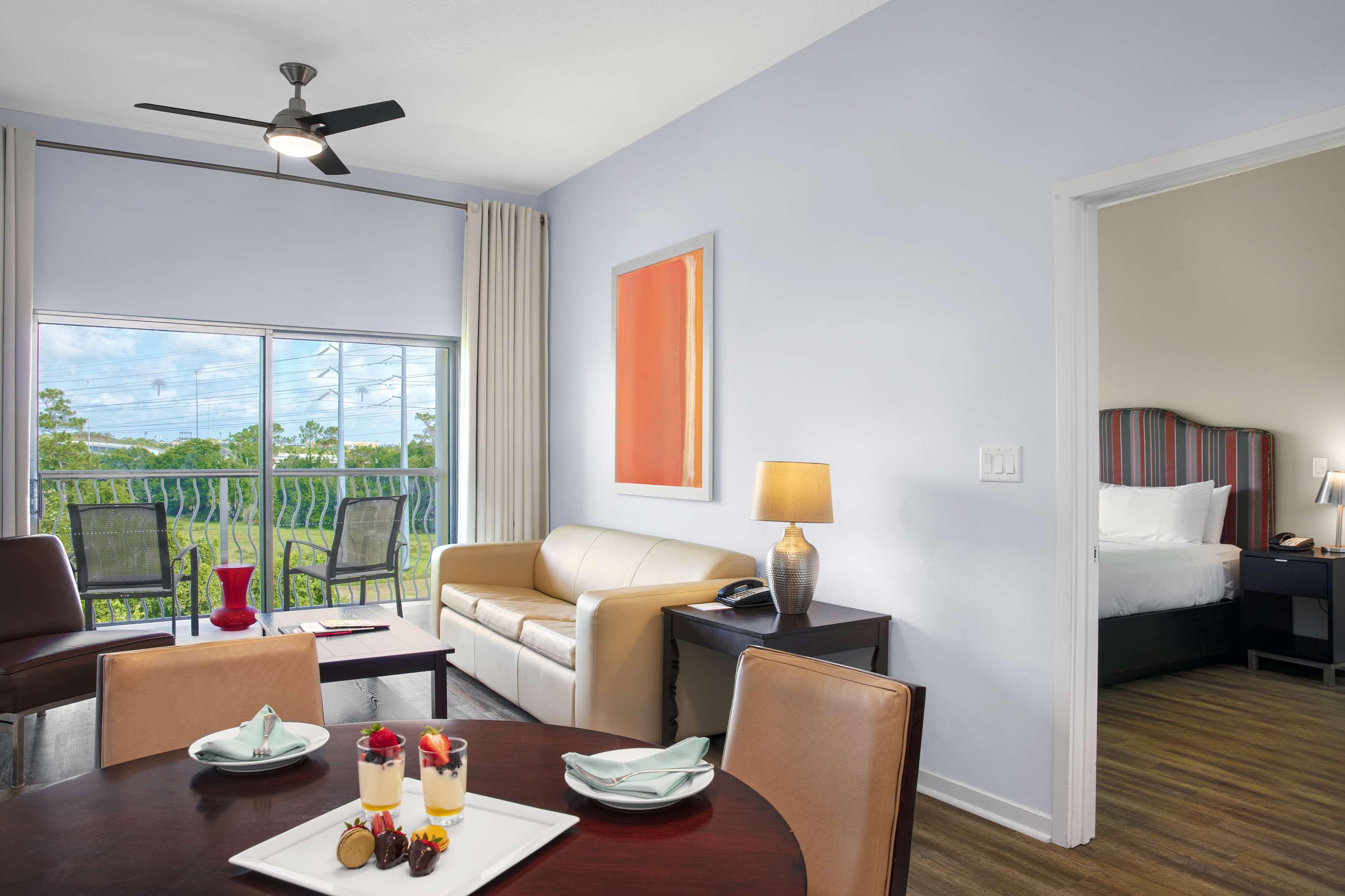 Suite Two Bedrooms