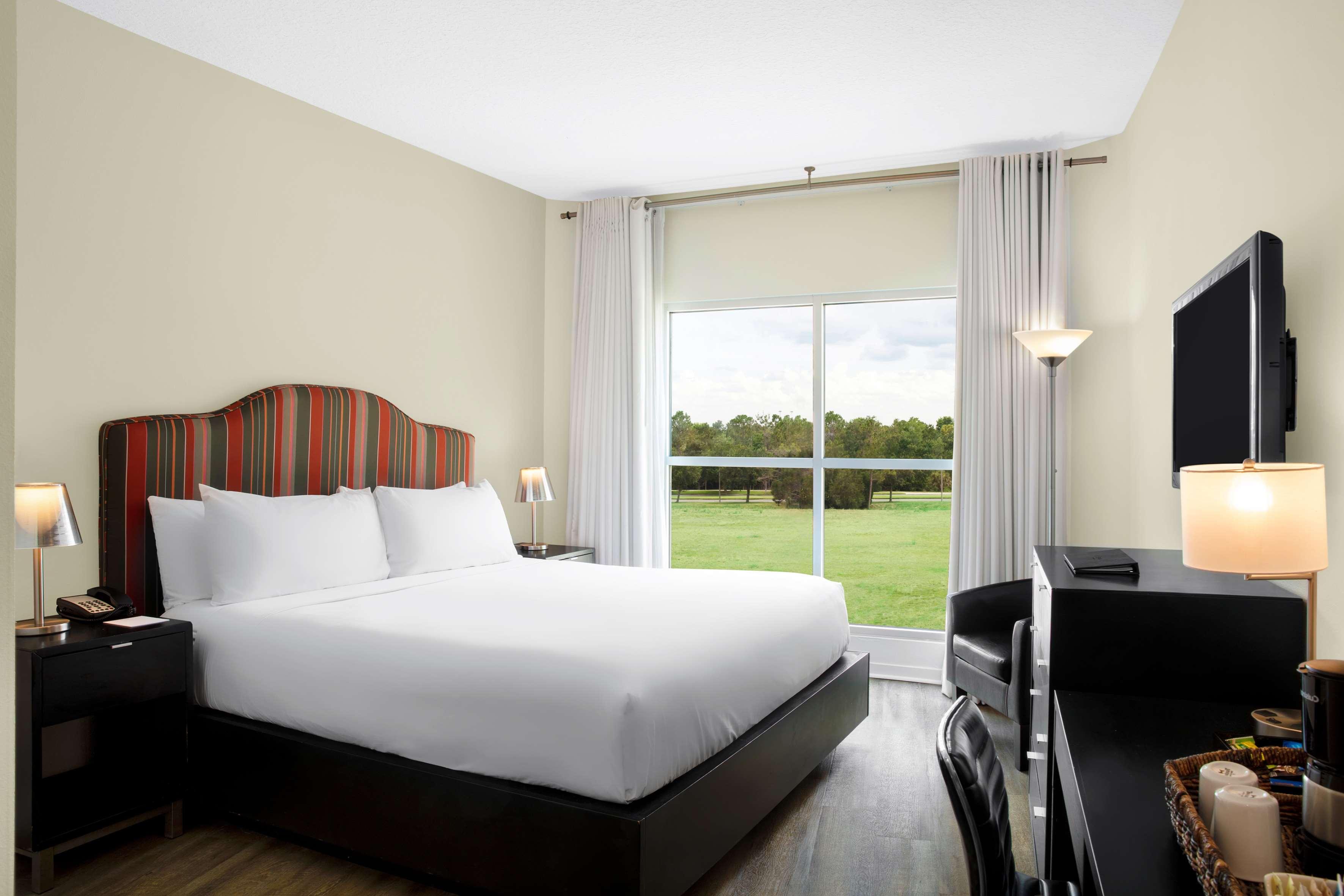 Suite Two Bedrooms