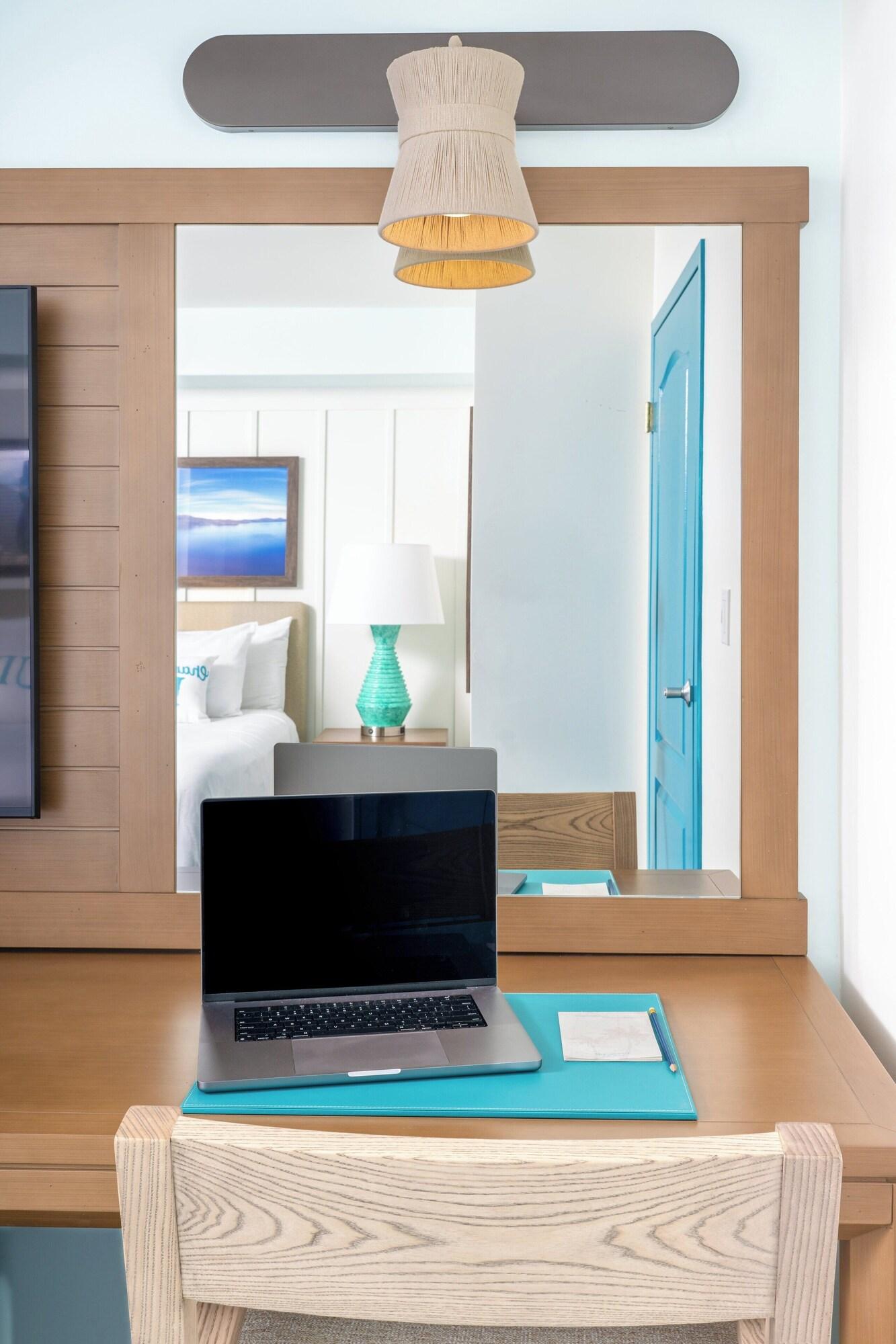 Quadruple Mountain View