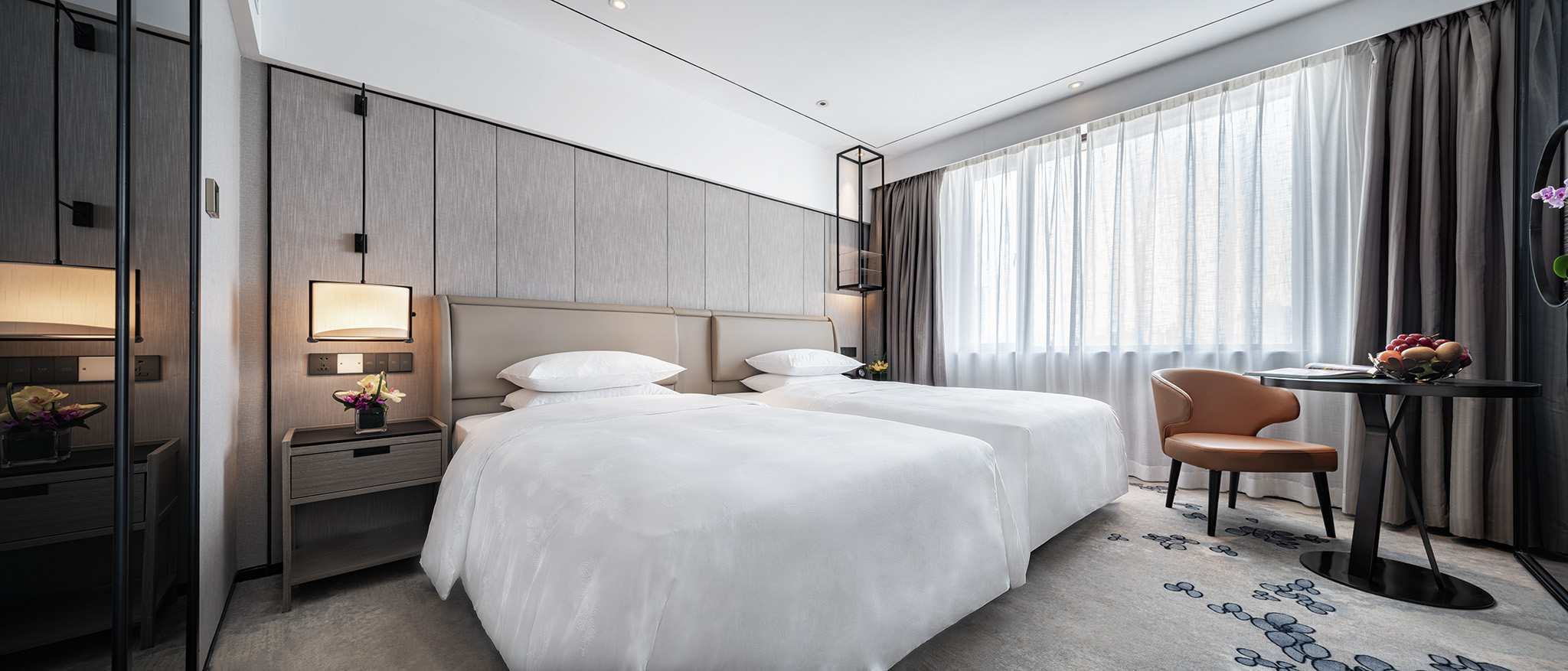 Twin Superior City View