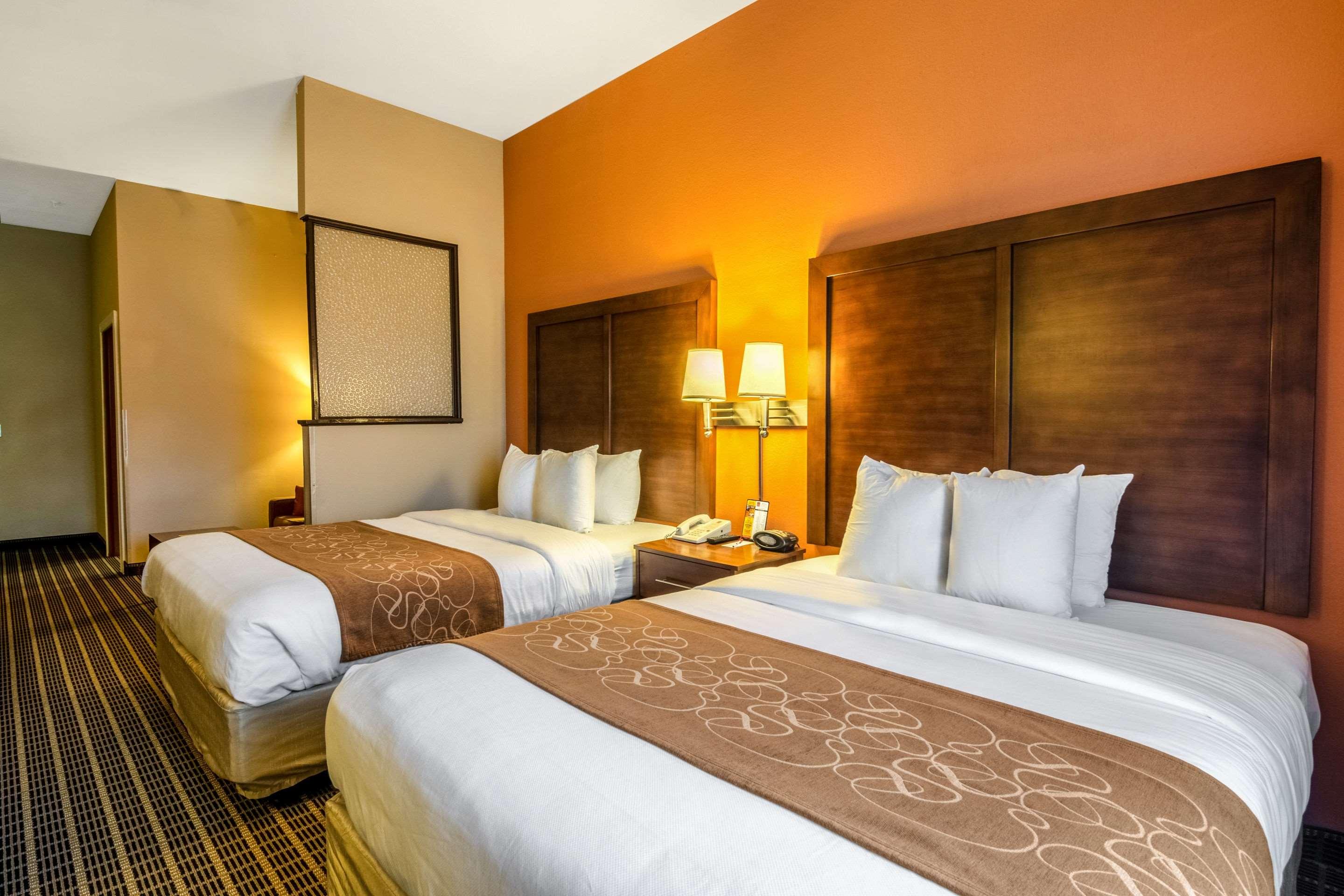 Suite Two Queen Beds