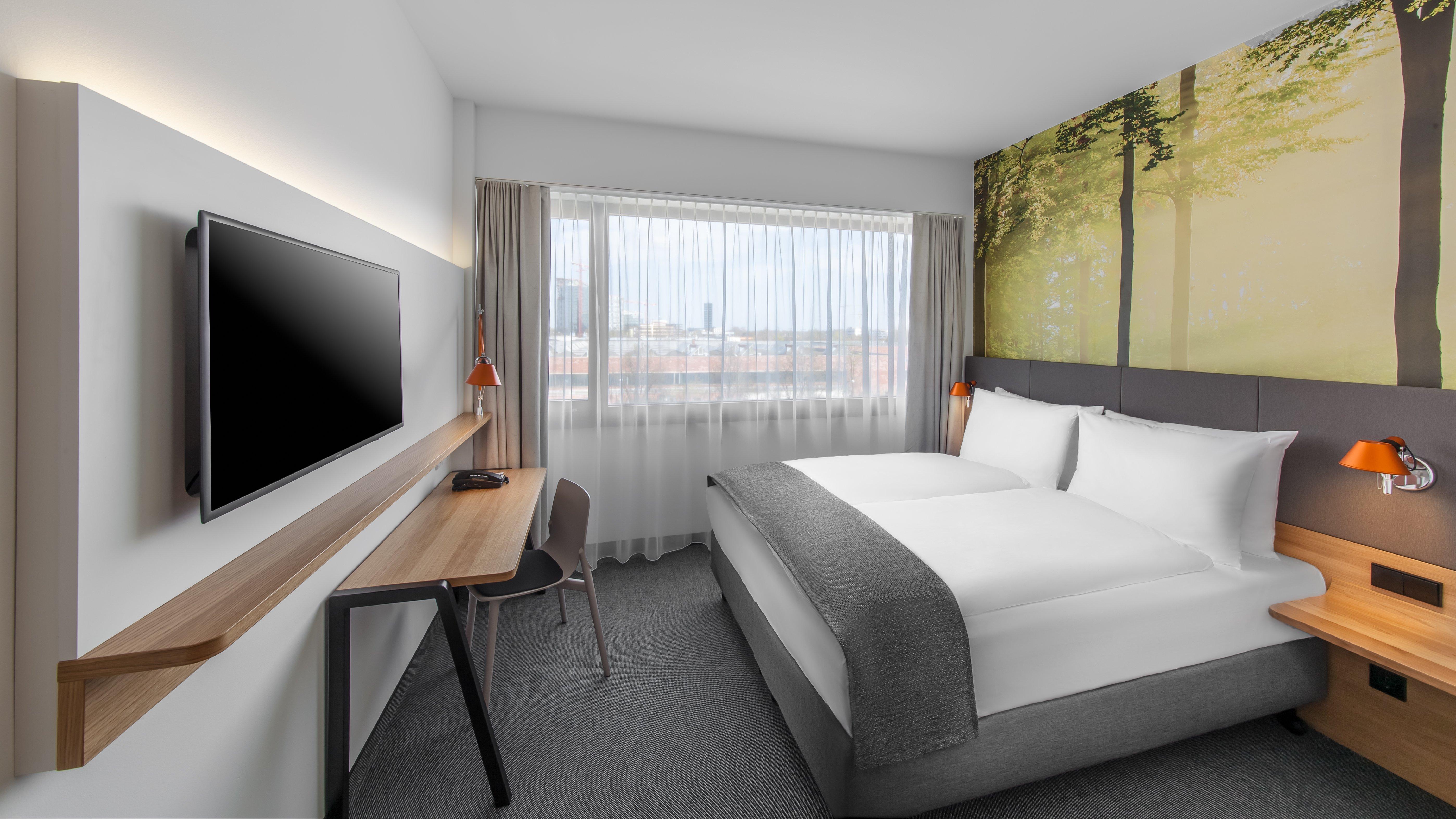 Double Queen Size Bed