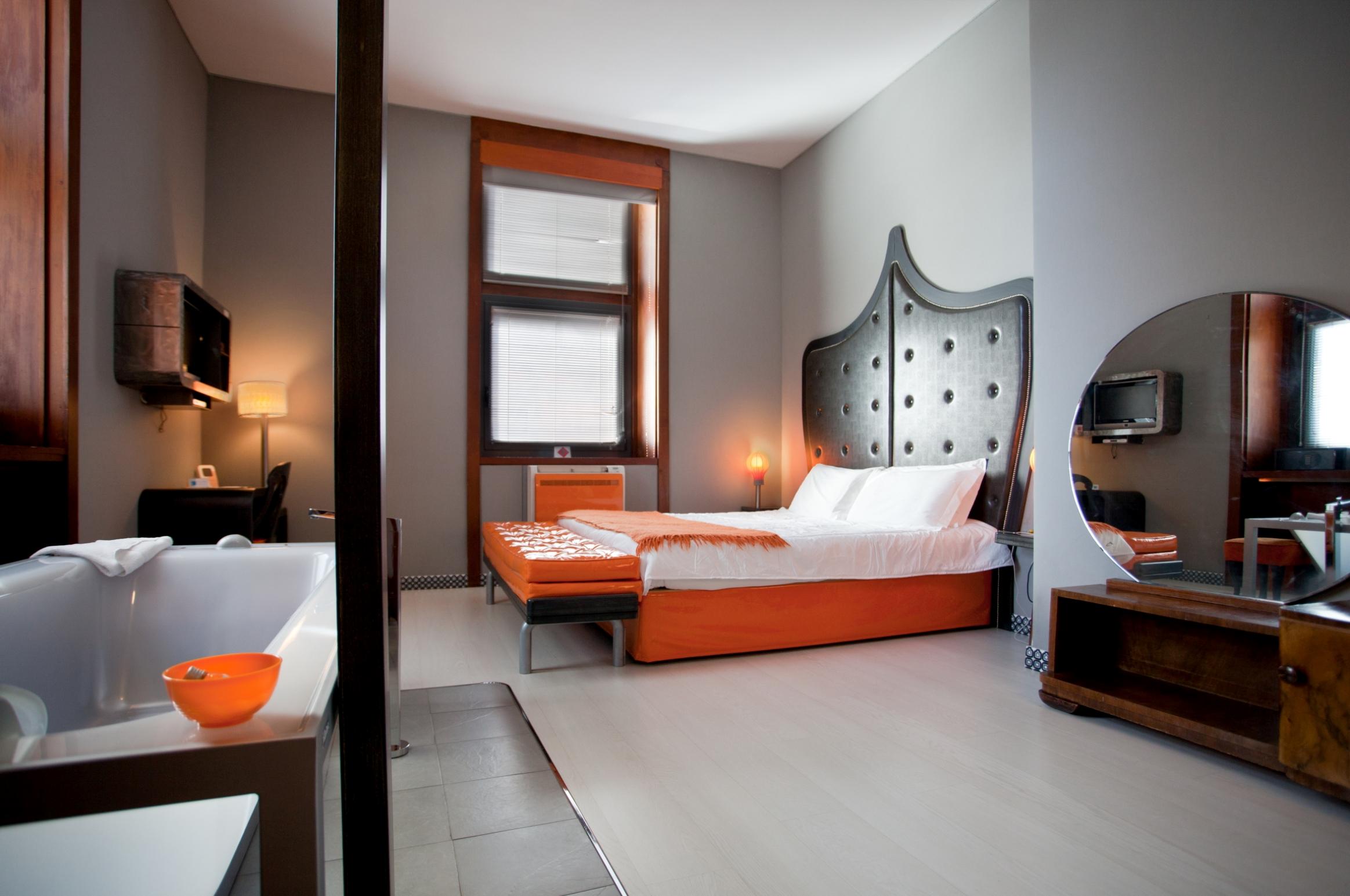 Junior Suite King Size Bed