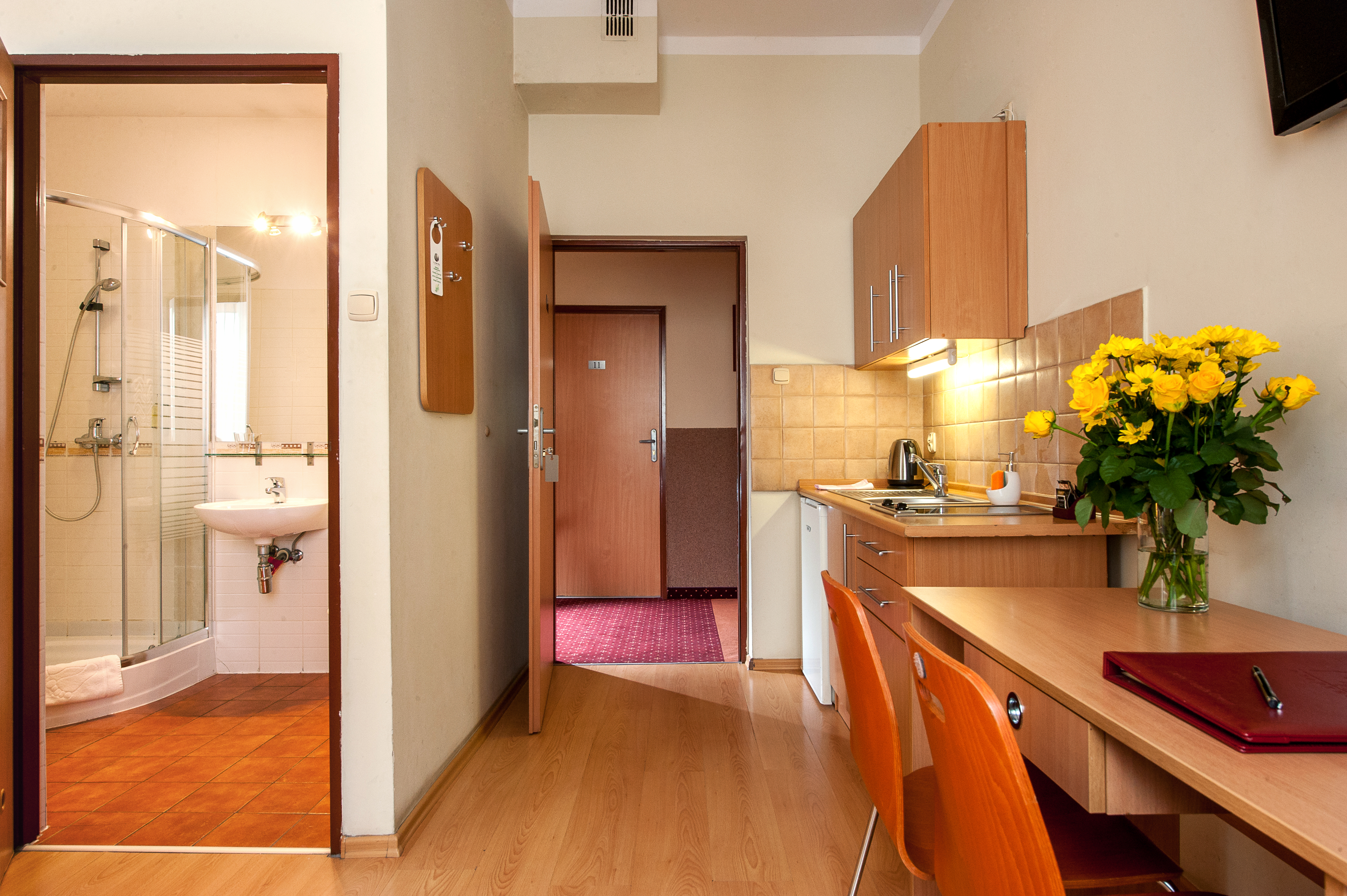 Double or Twin Standard