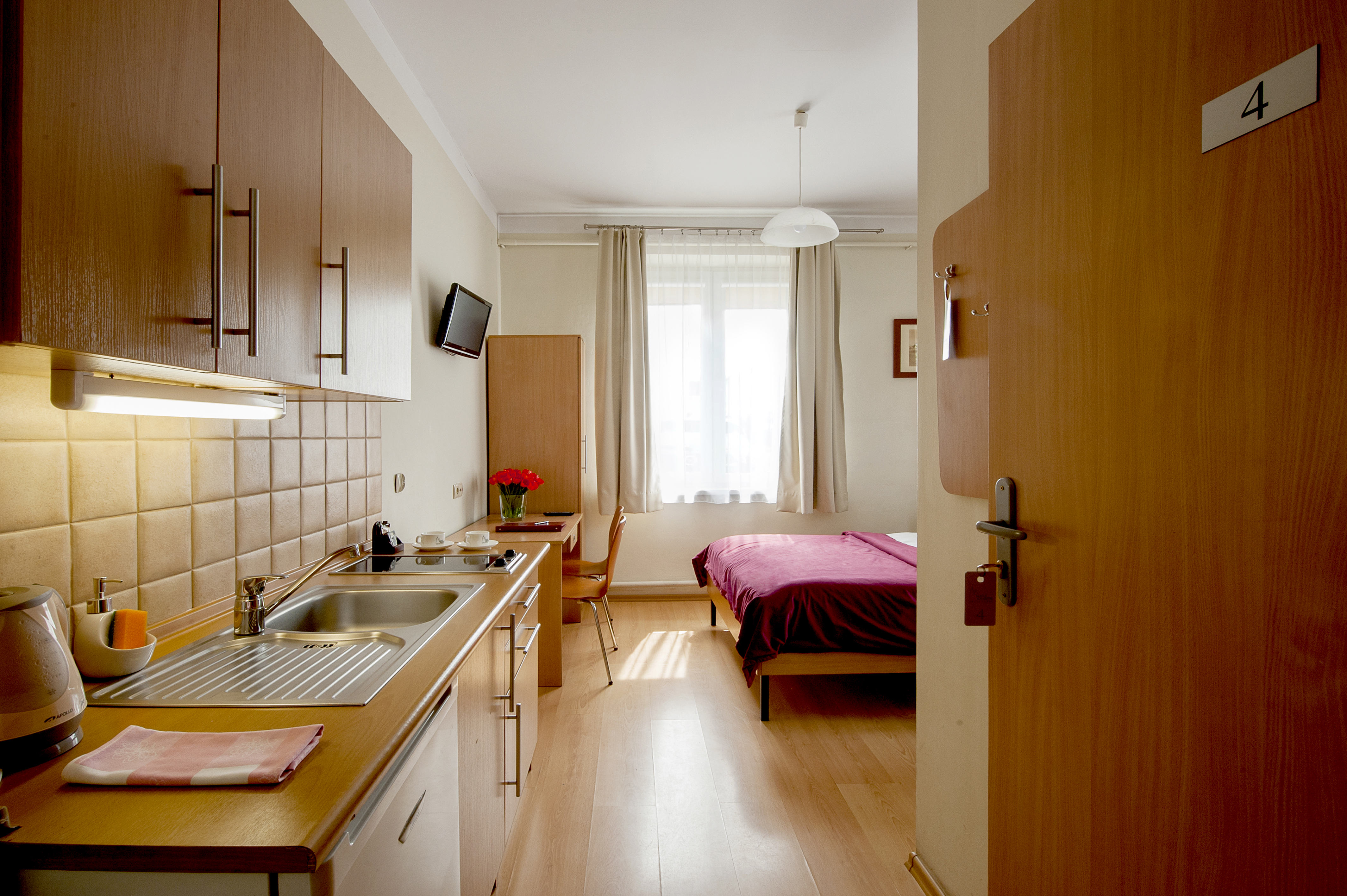 Double or Twin Standard