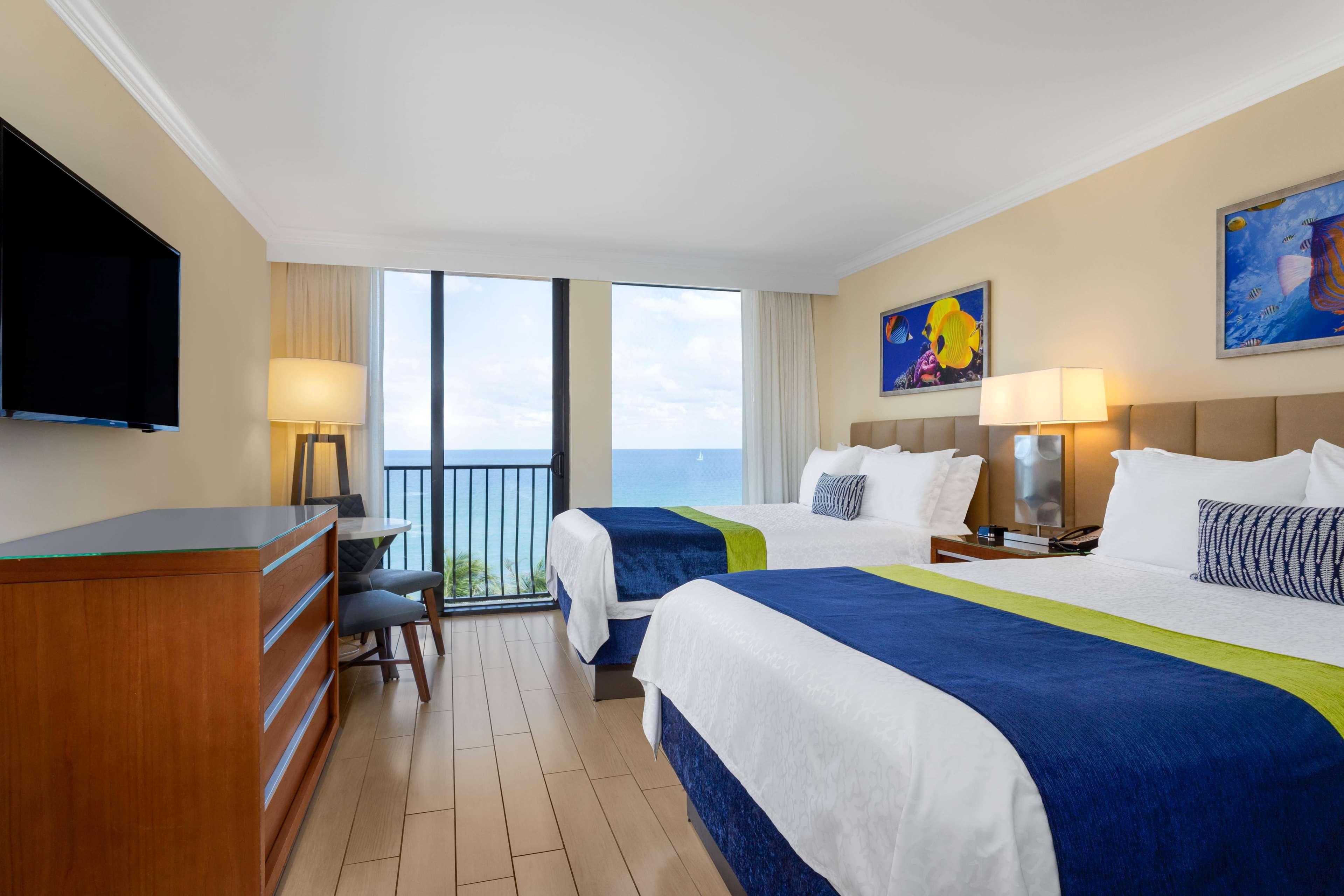 Quadruple Ocean View Two Queen Beds