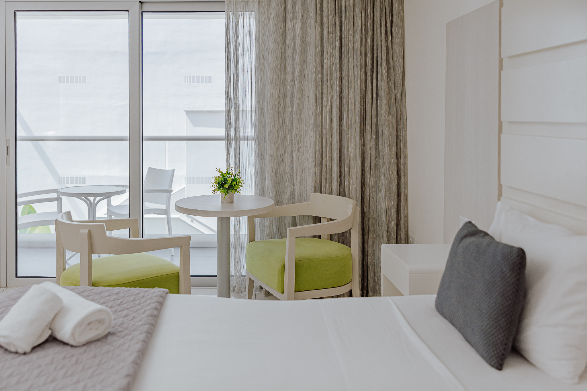 Double or Twin Standard