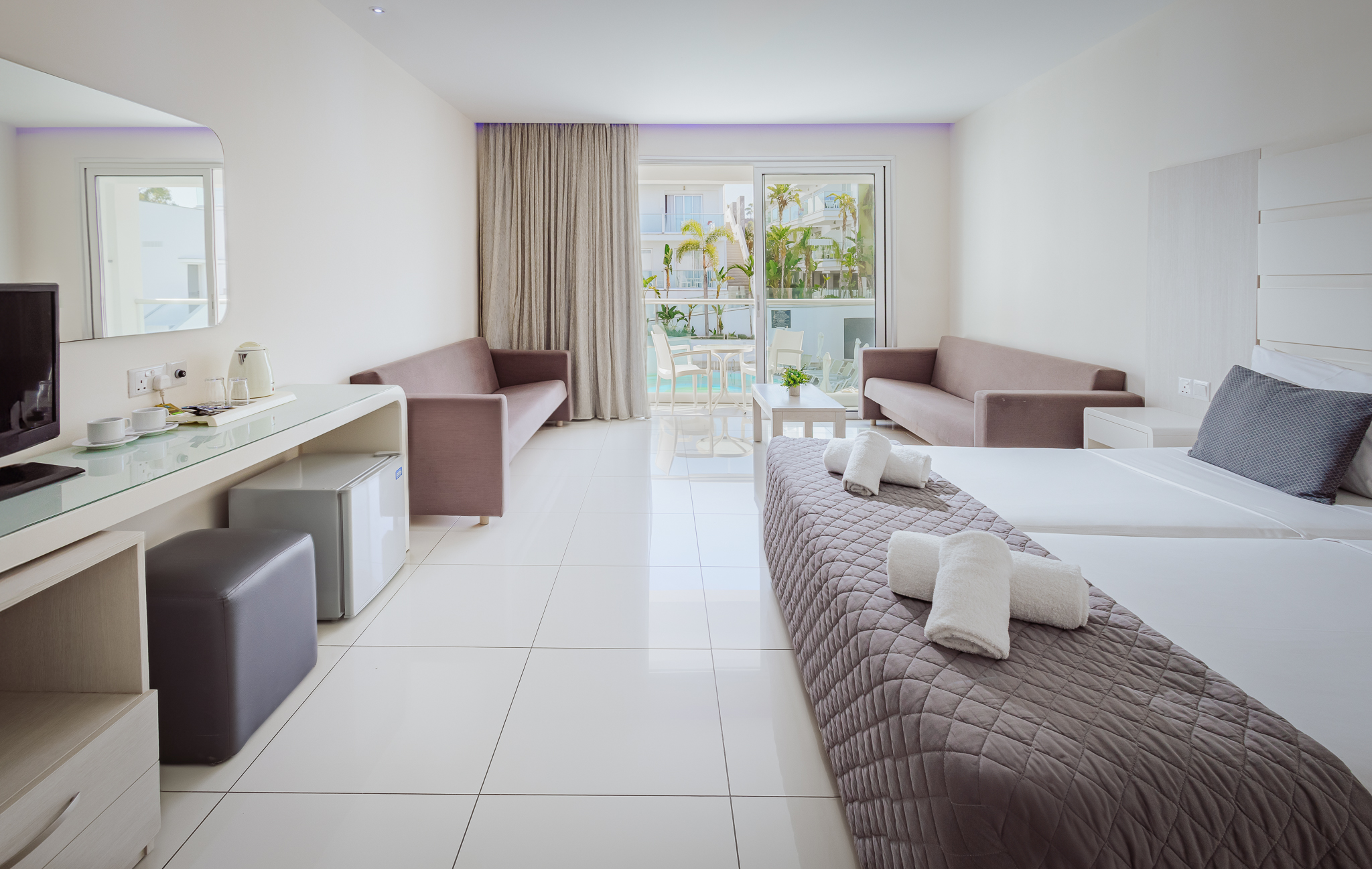 Family Room Superior