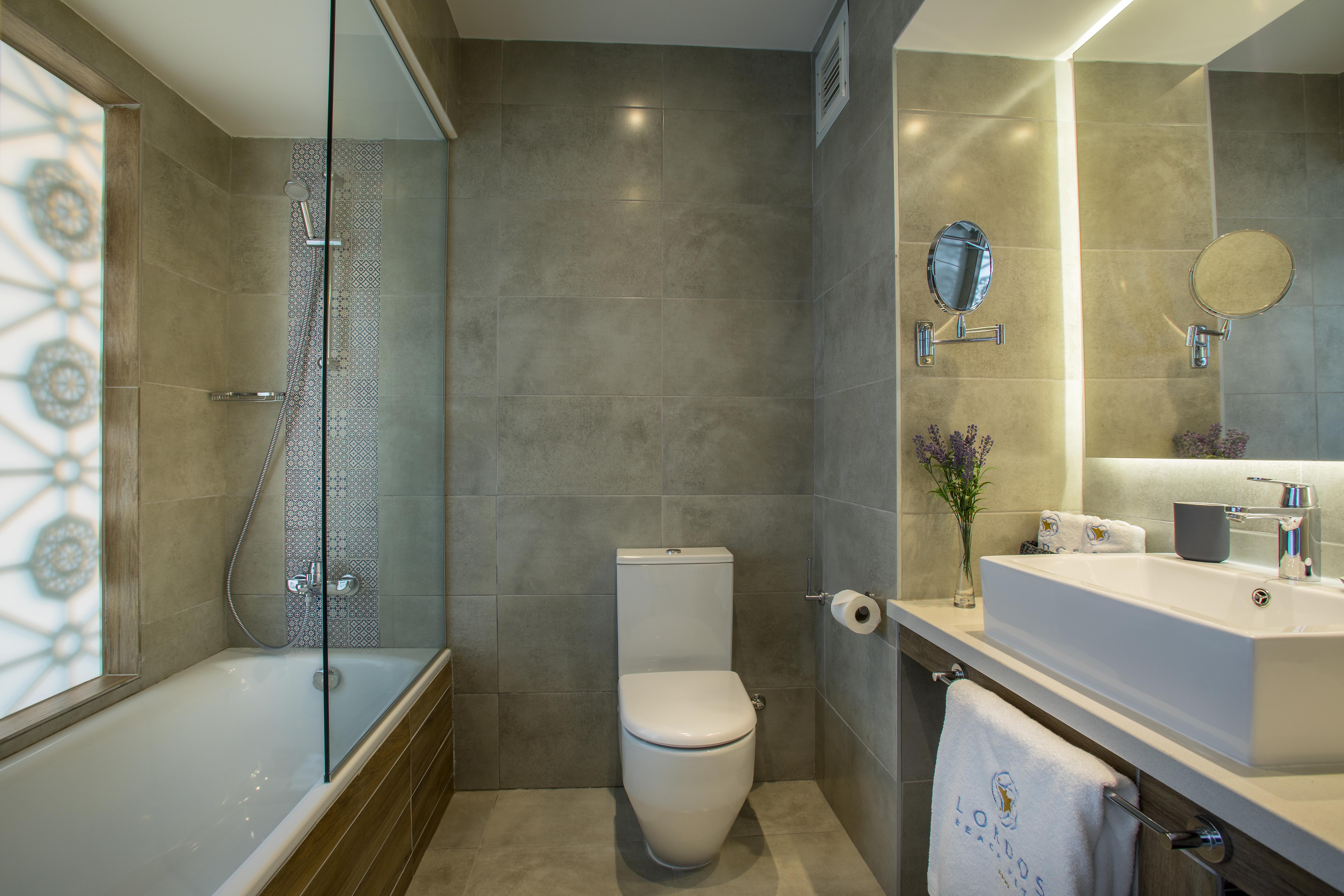 Double or Twin Sea View