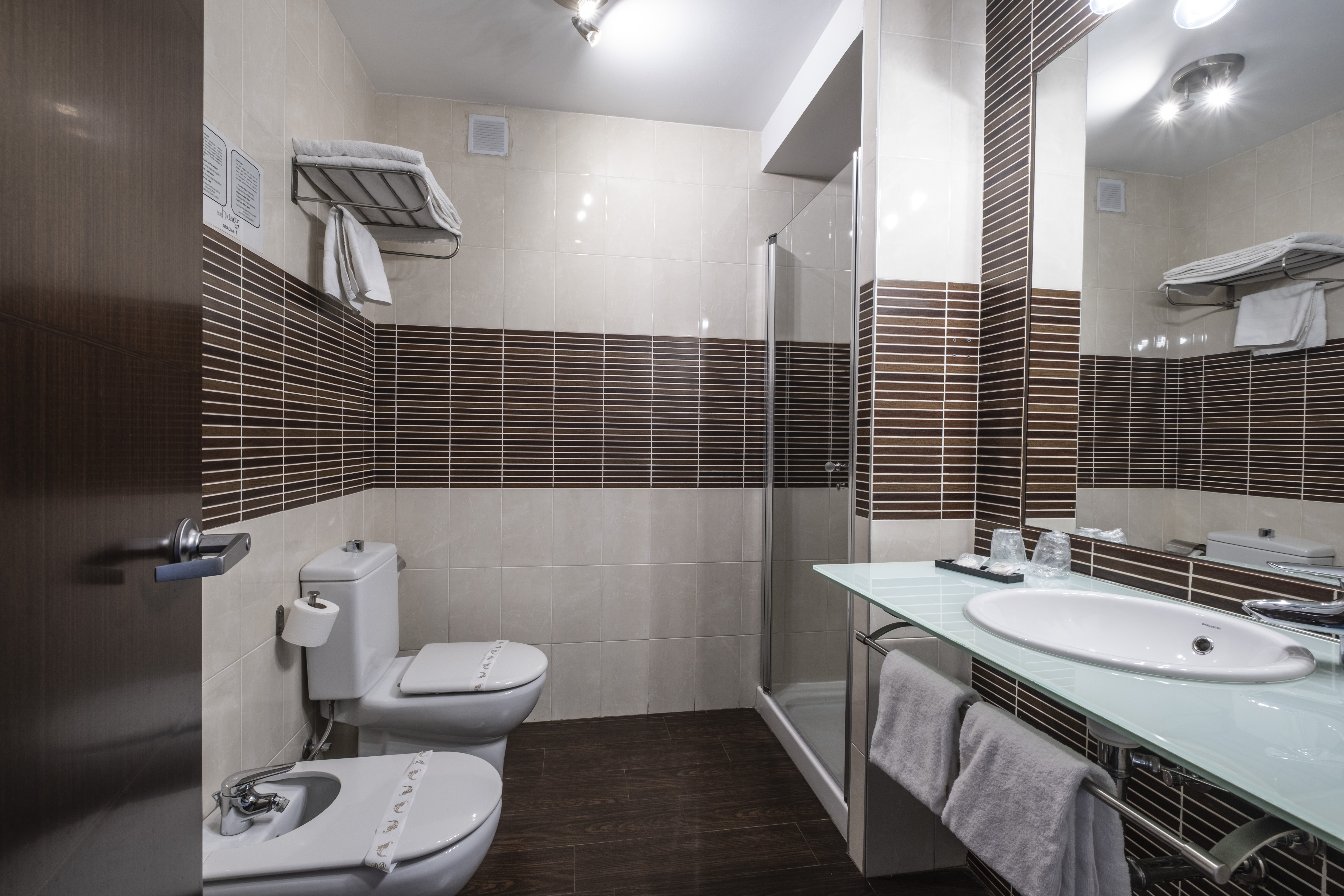 Double or Twin Standard