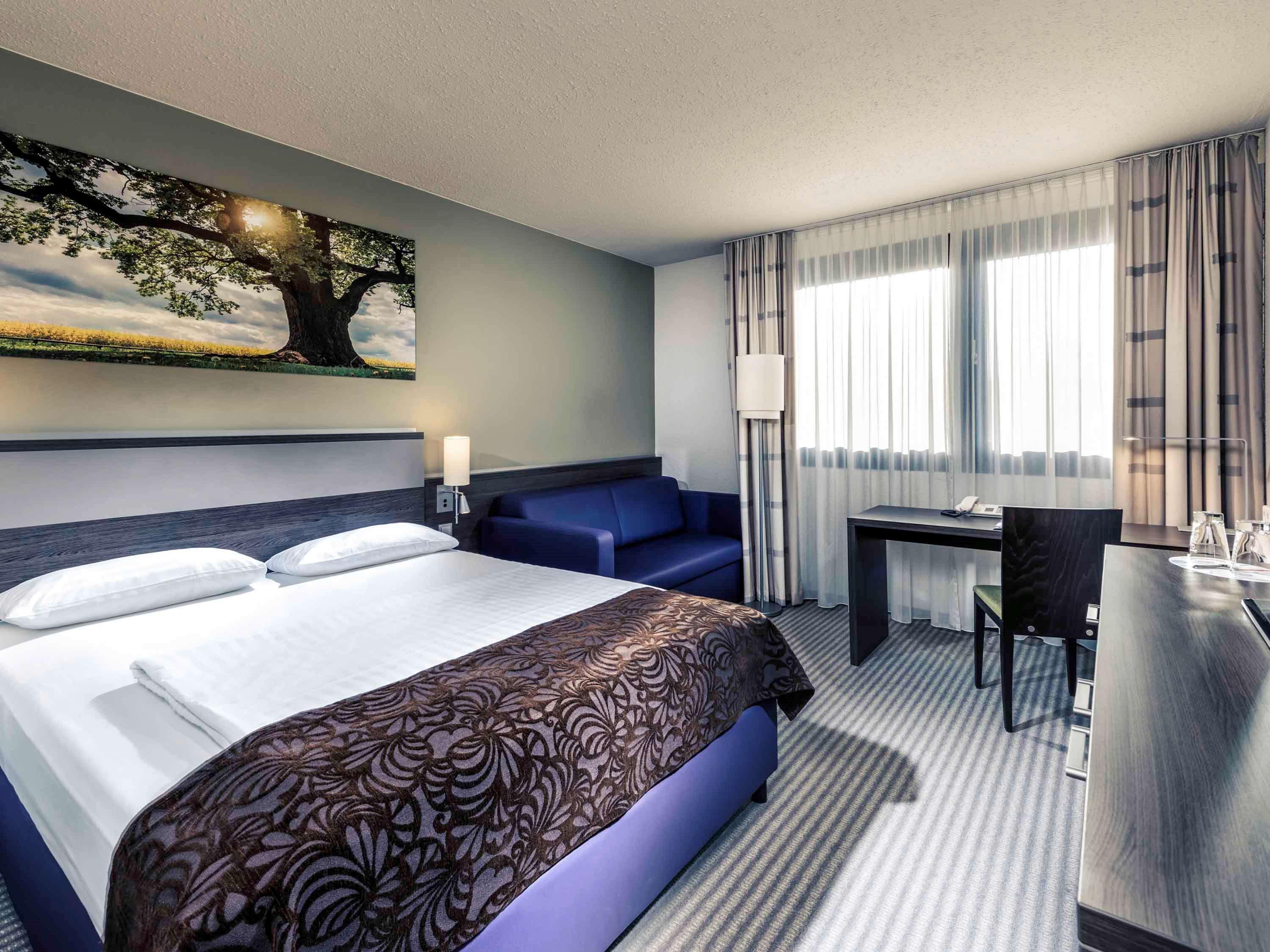 Double Queen Size Bed