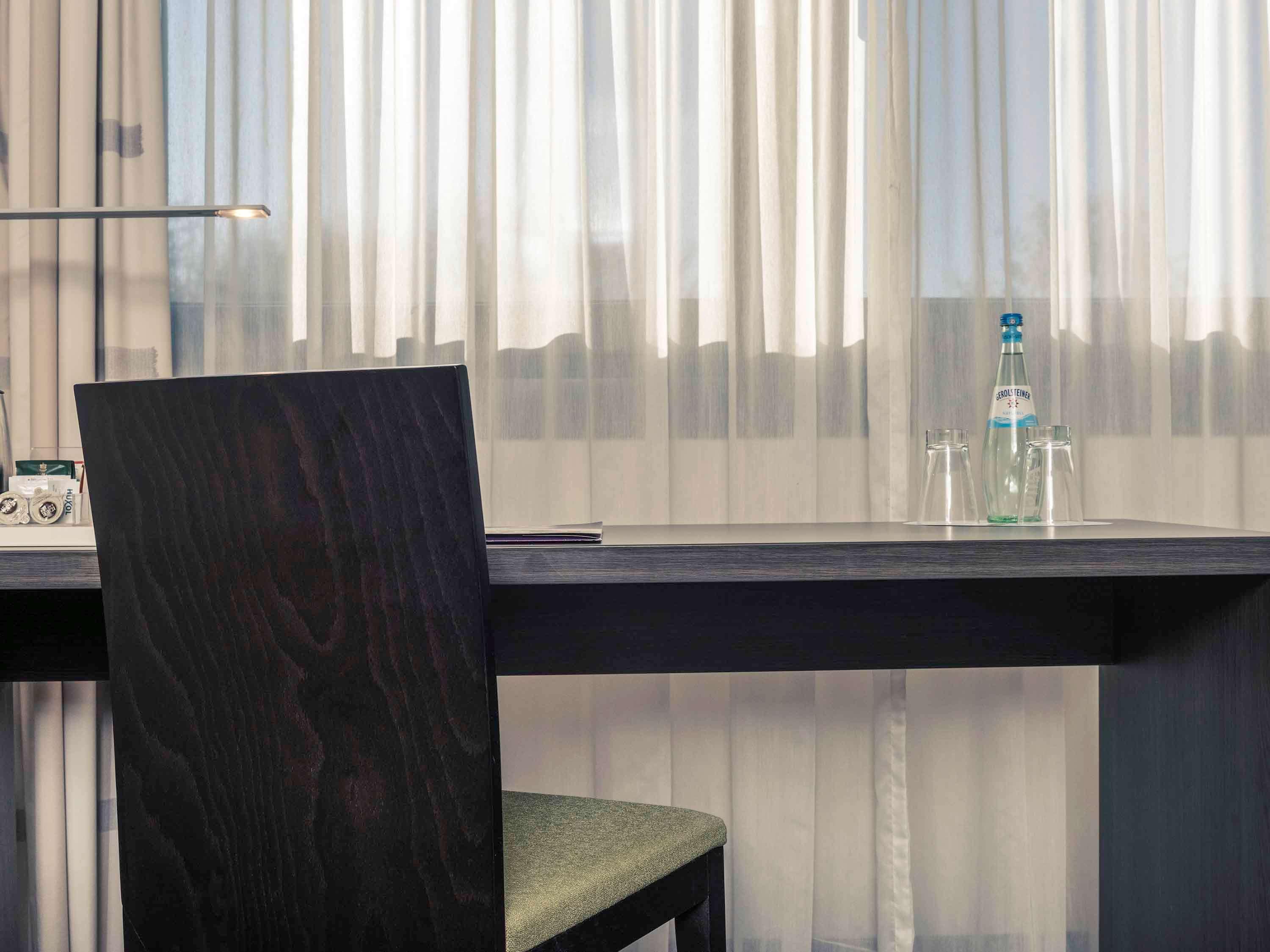 Double Premium Queen Bed