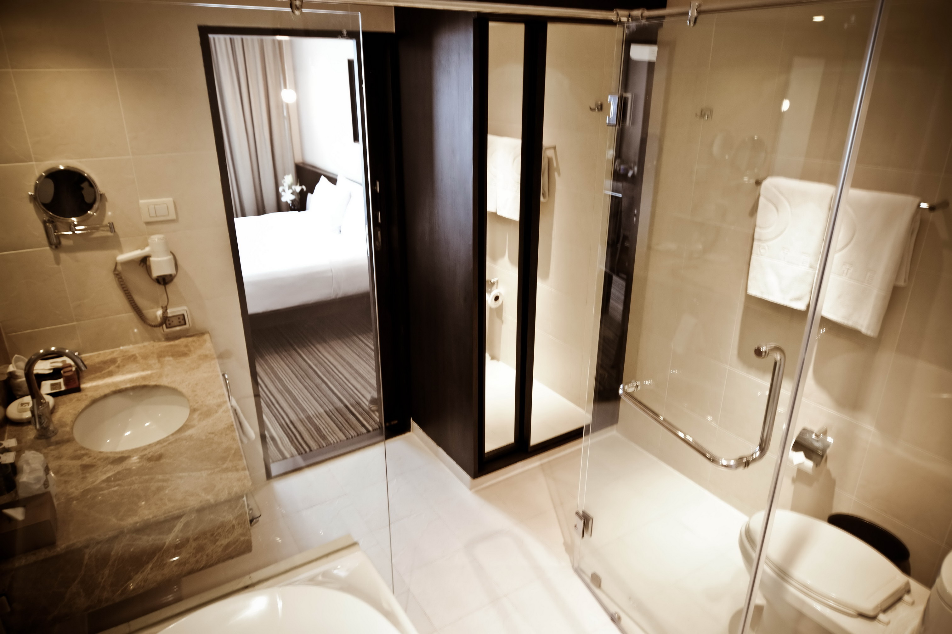 Double or Twin Deluxe