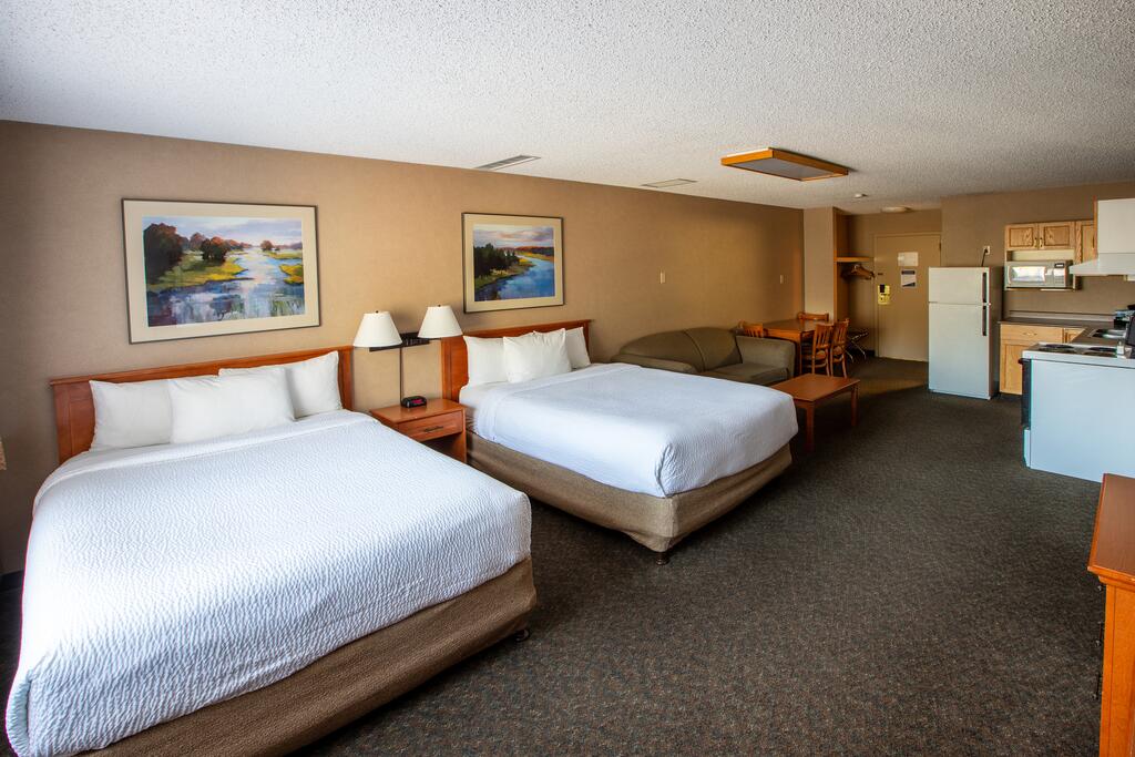 Suite Two Double Beds