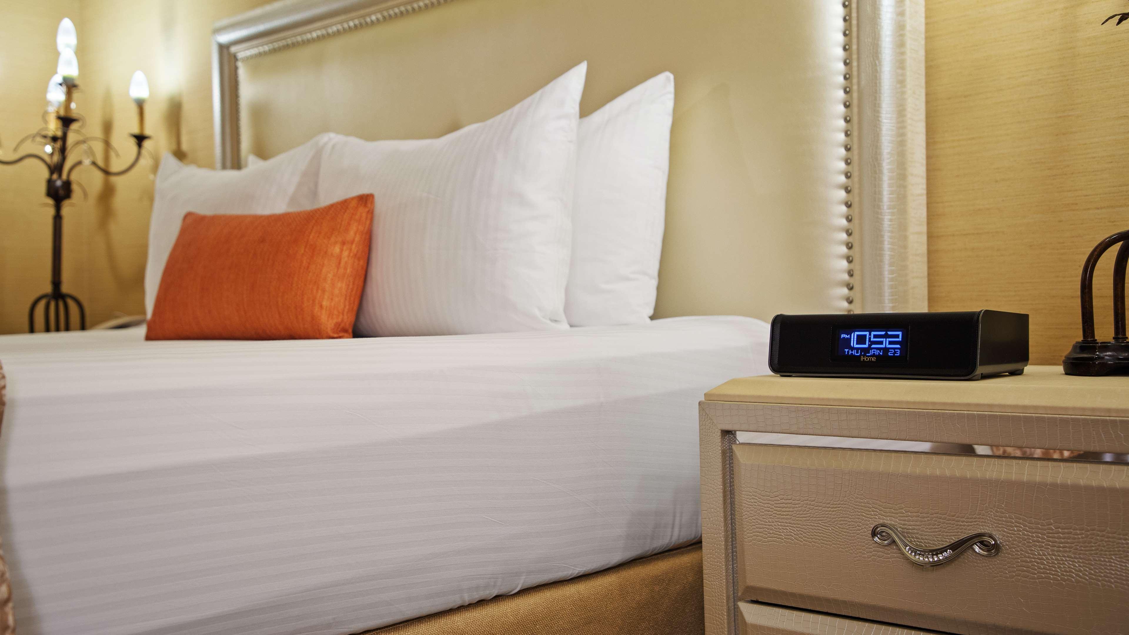 Room King Bed Non Smoking