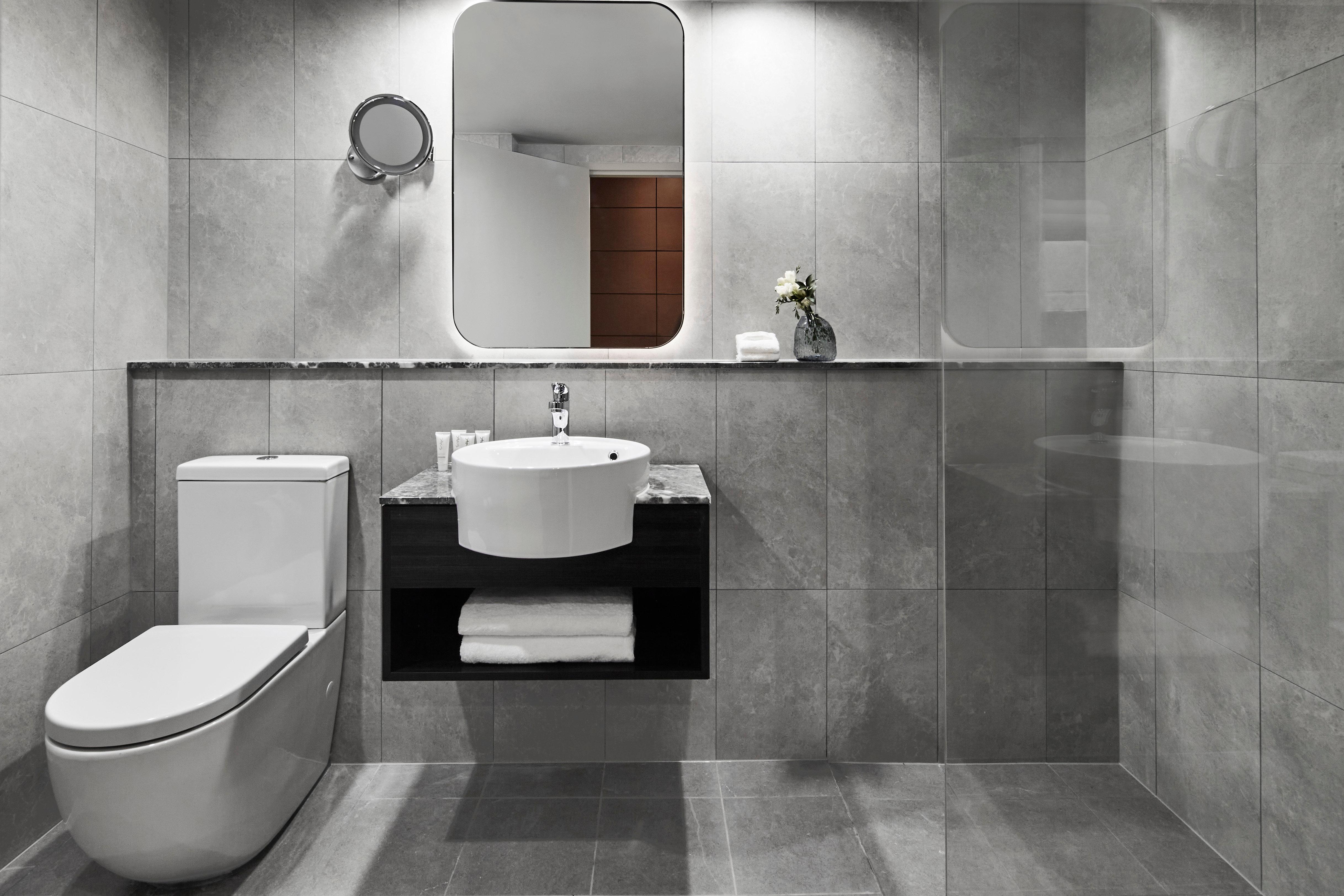 Double Queen Size Bed