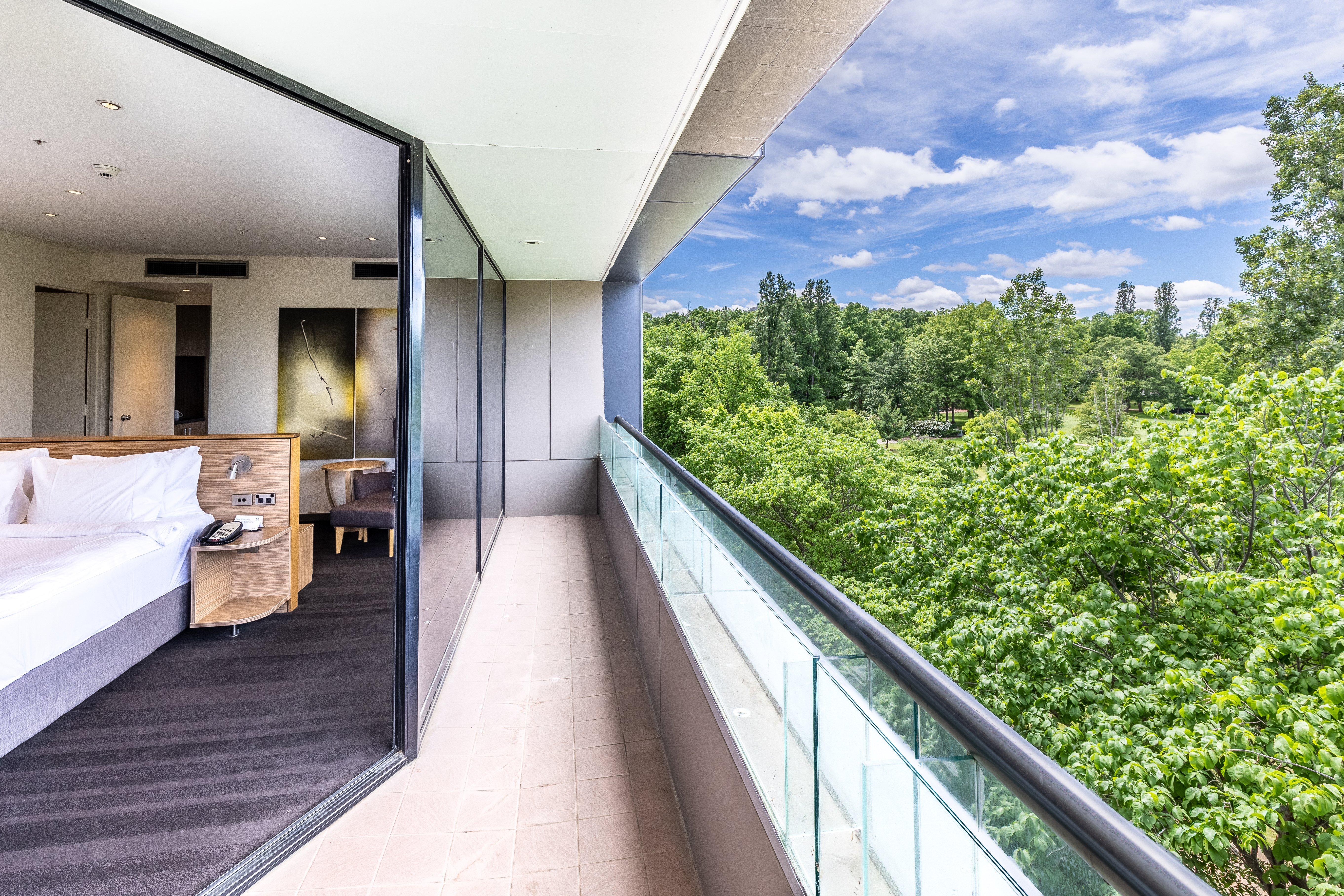 Suite King Bed One Bedroom 