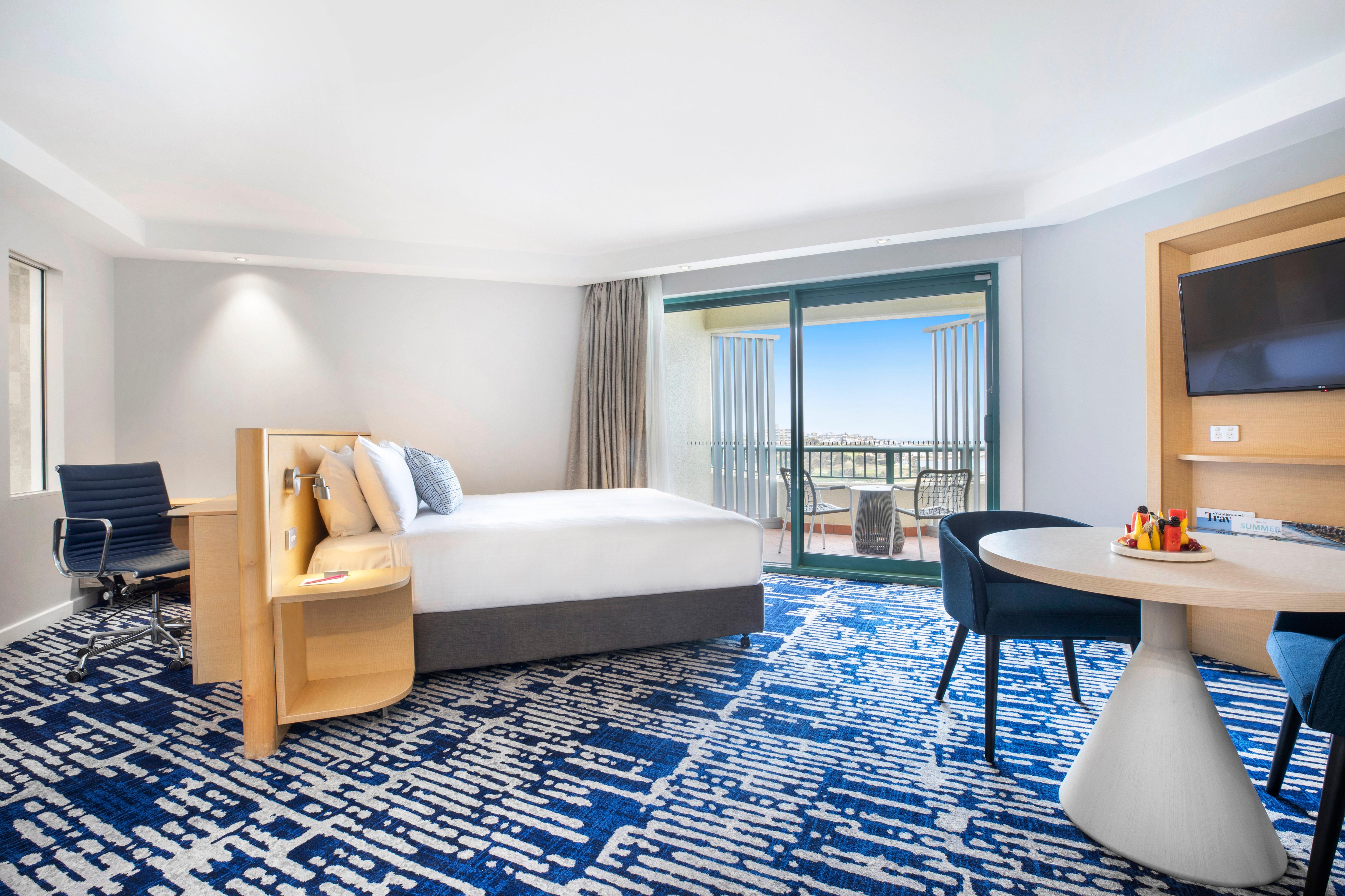 Suite Ocean Front King Bed