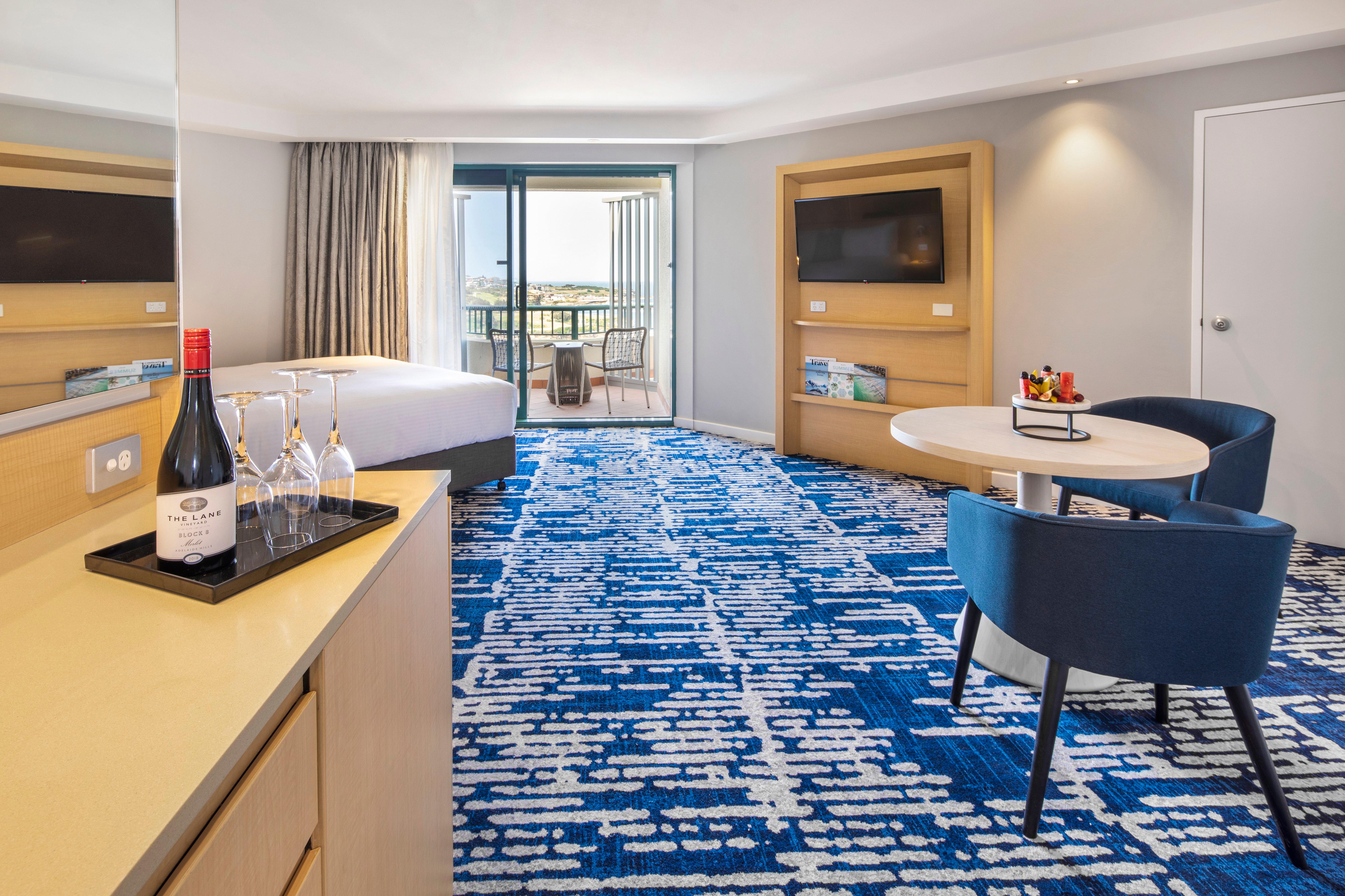 Suite Ocean Front King Bed