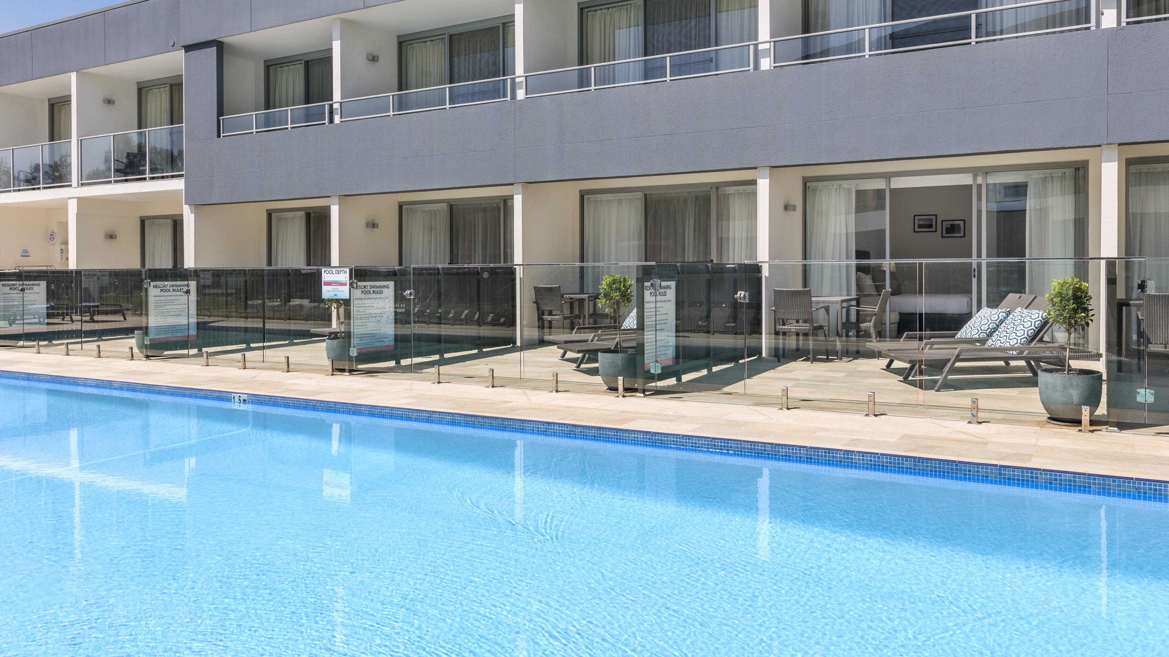 Double Pool View King Bed