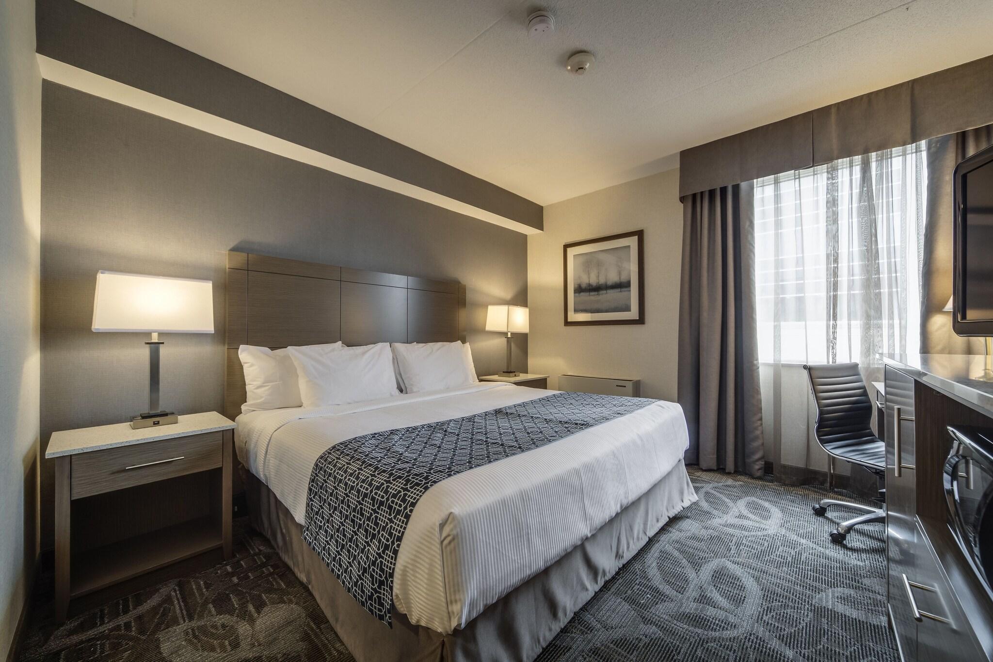 Double Queen Size Bed