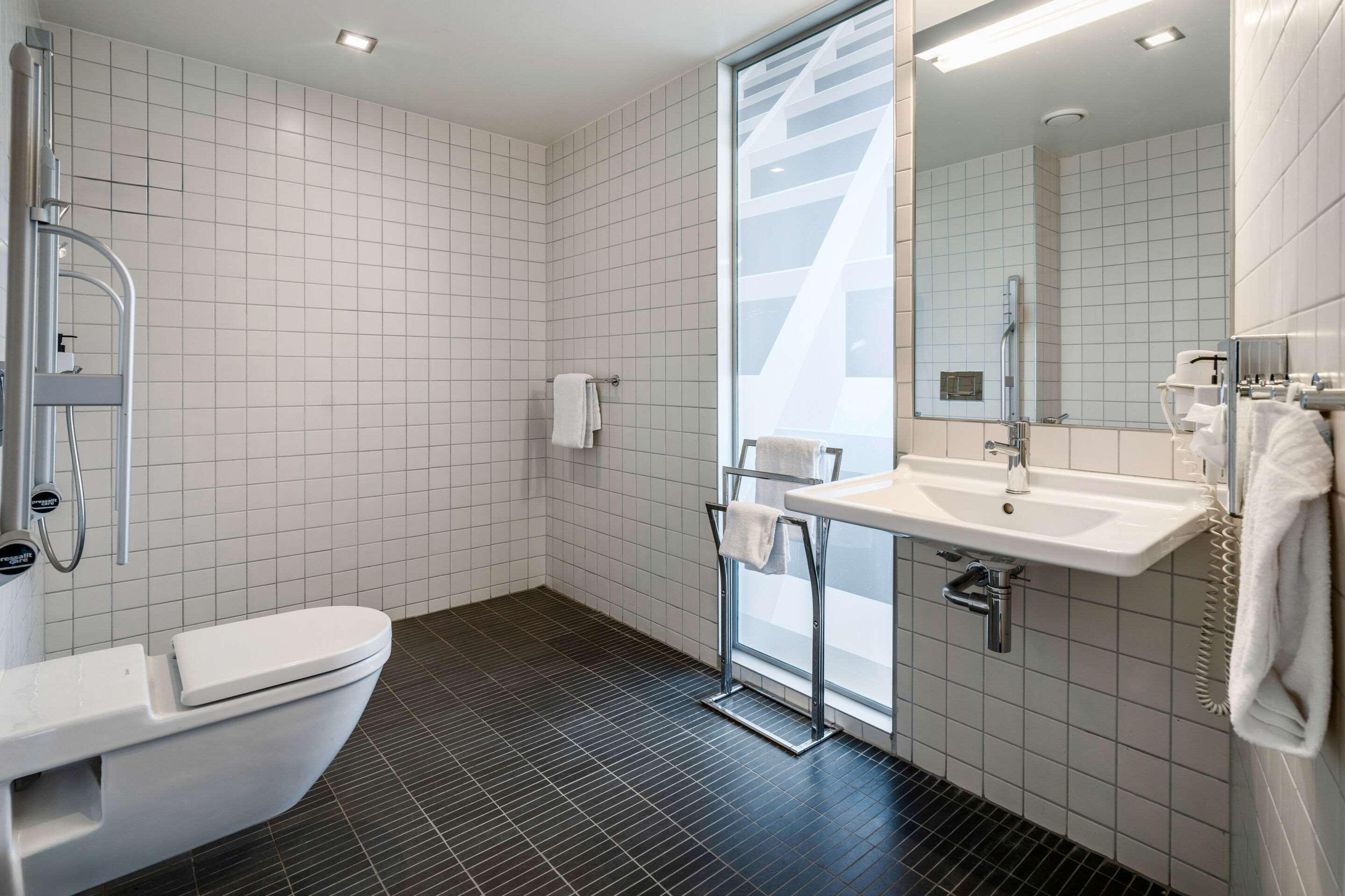 Double or Twin Superior