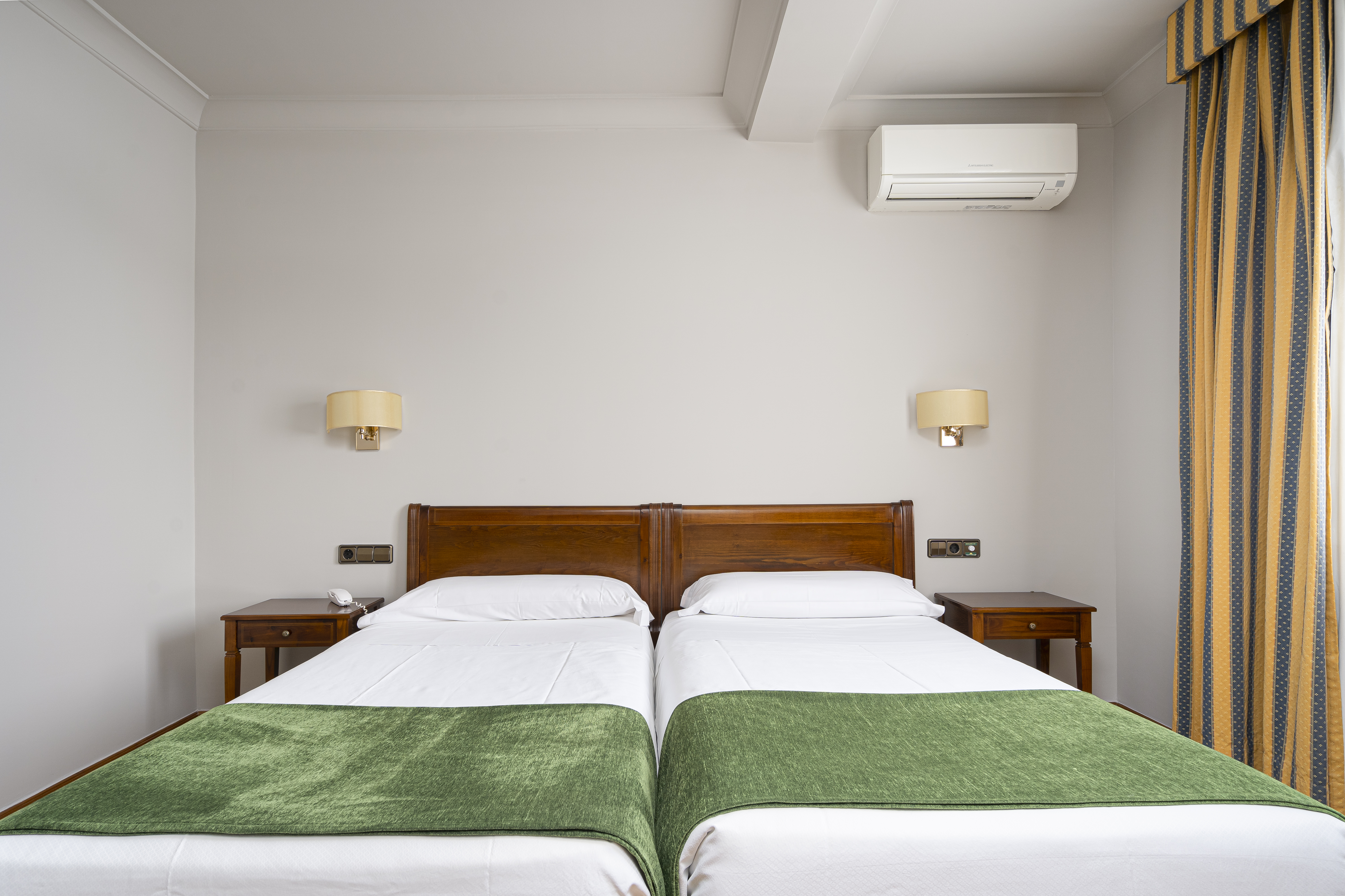 Double Single Premium