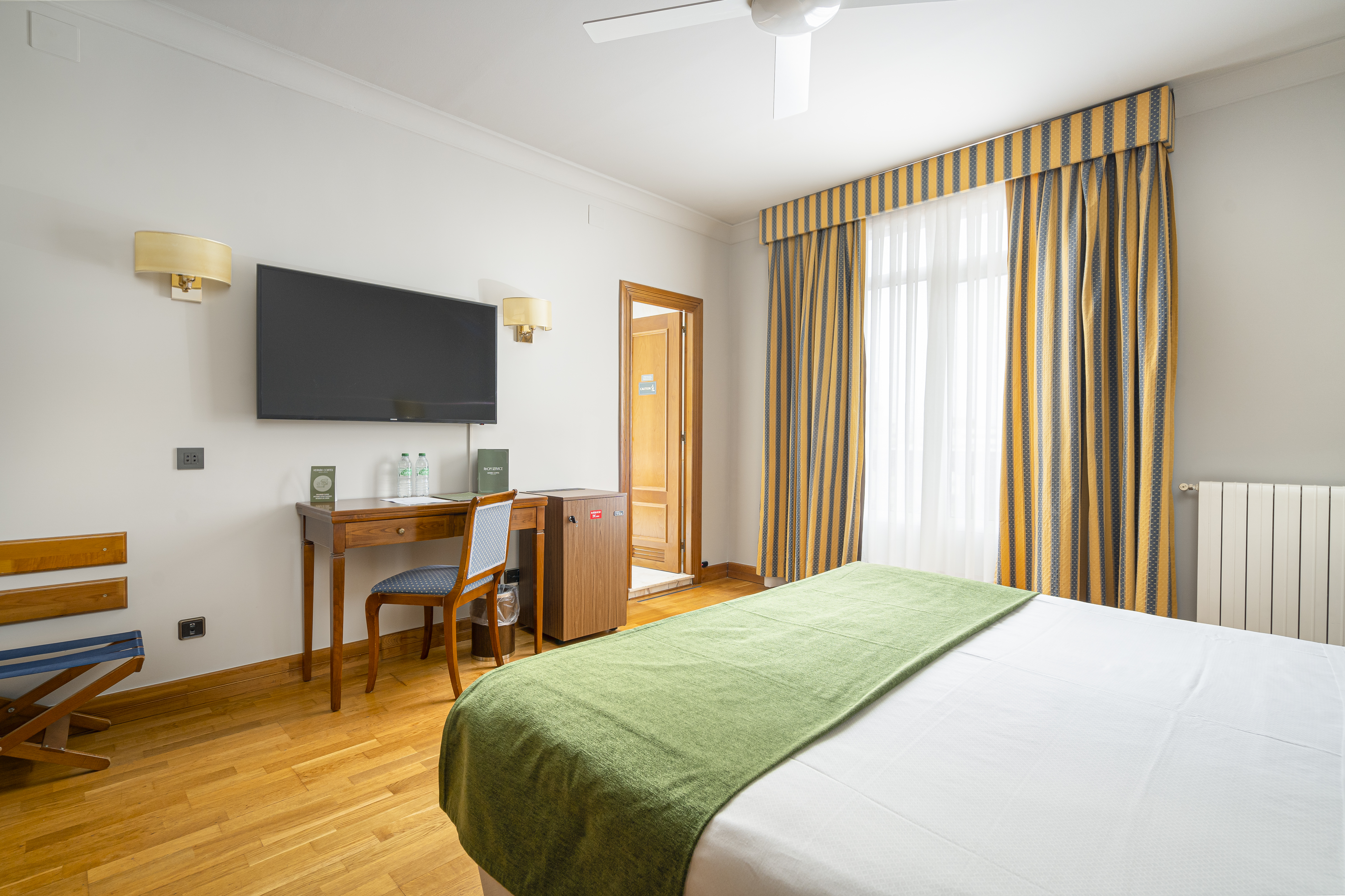 Double Single Premium