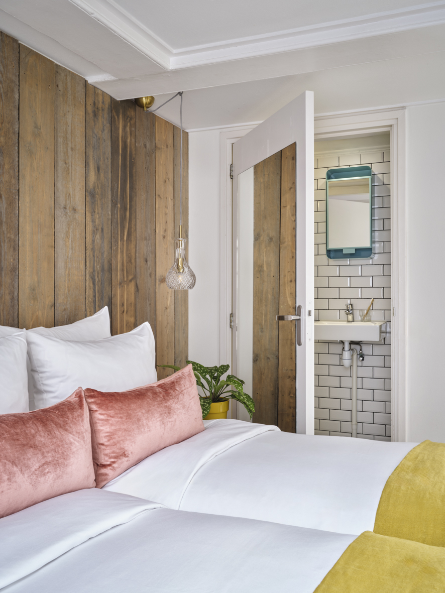 Double or Twin Superior