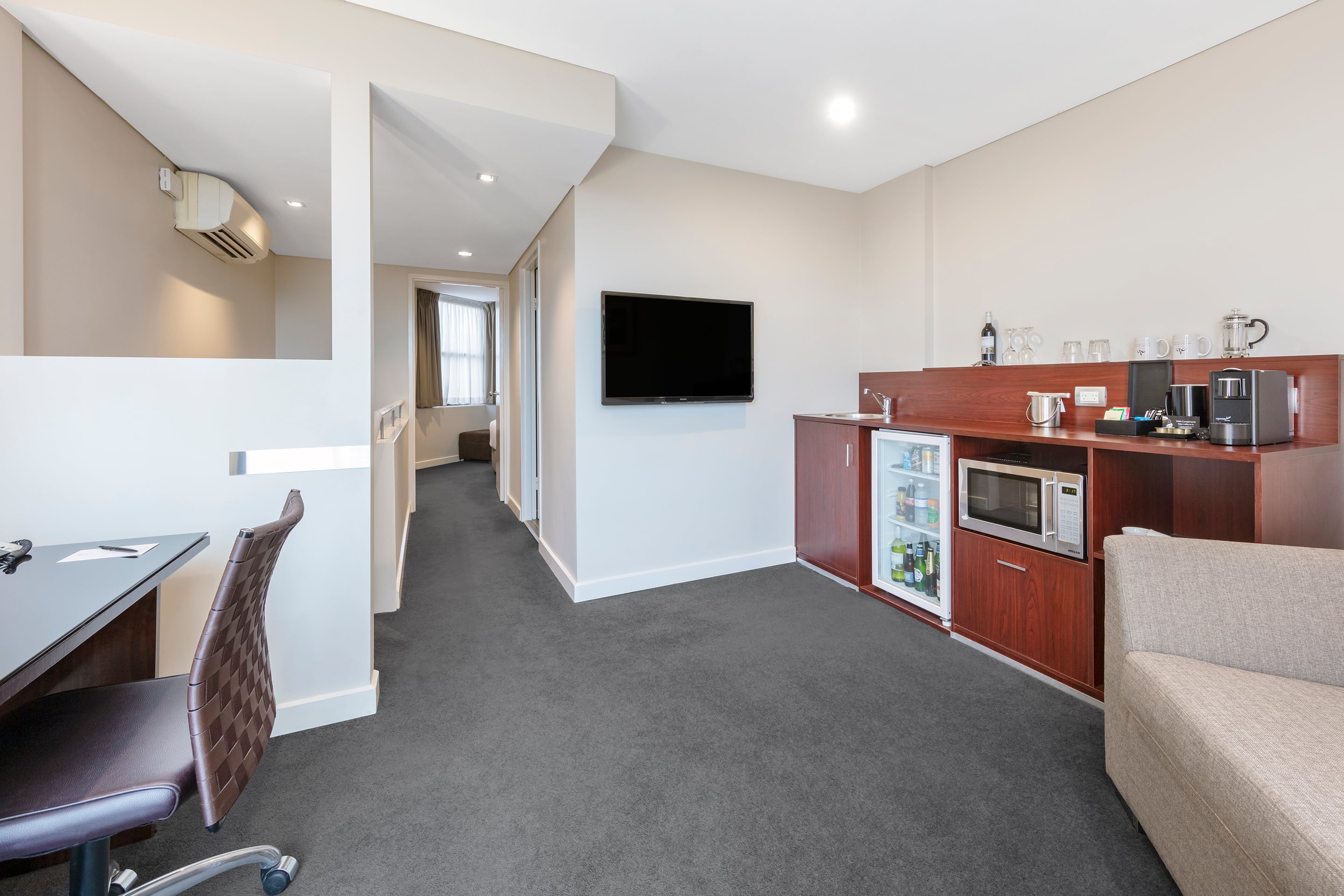 Double Queen Size Bed