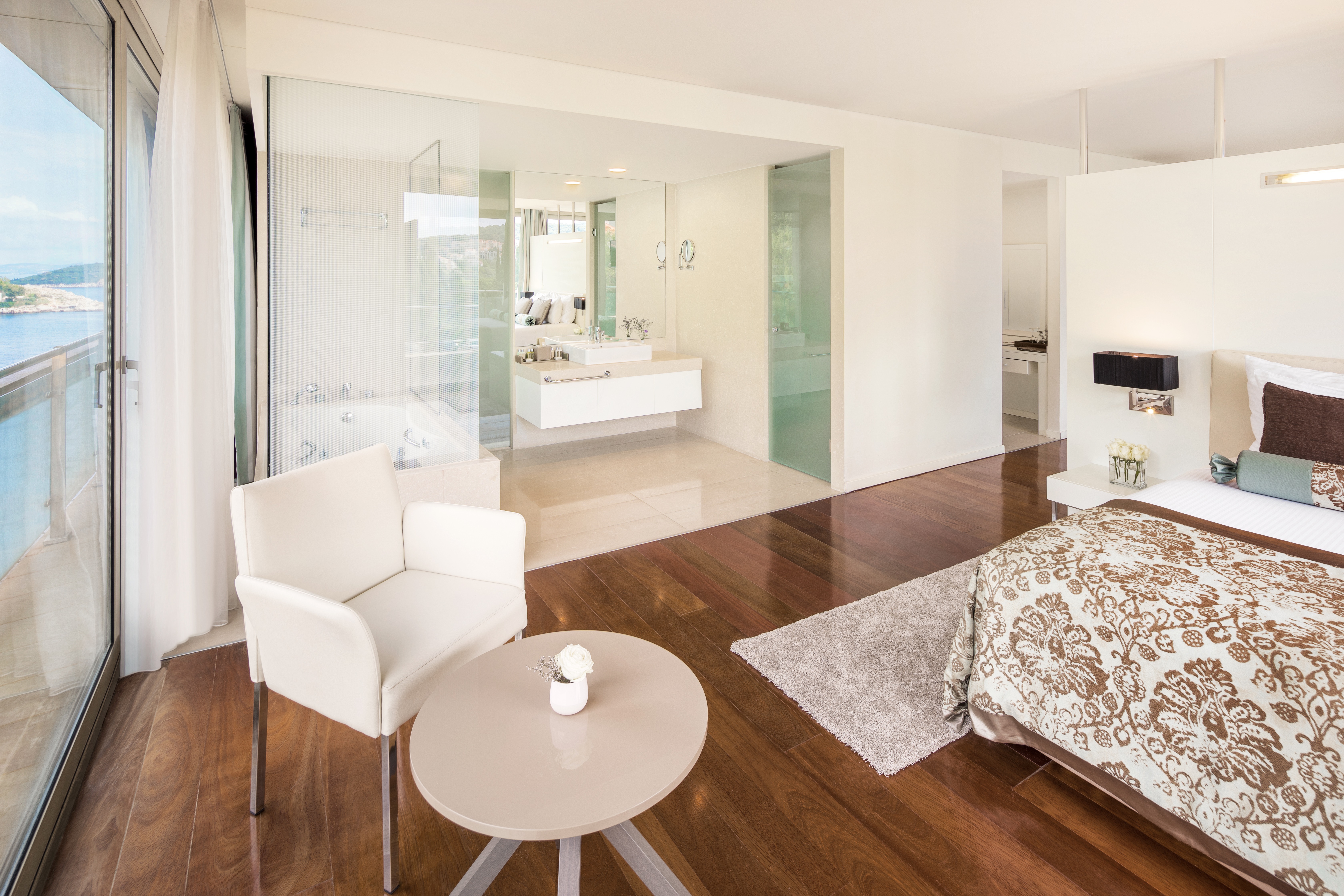 Junior Suite Standard