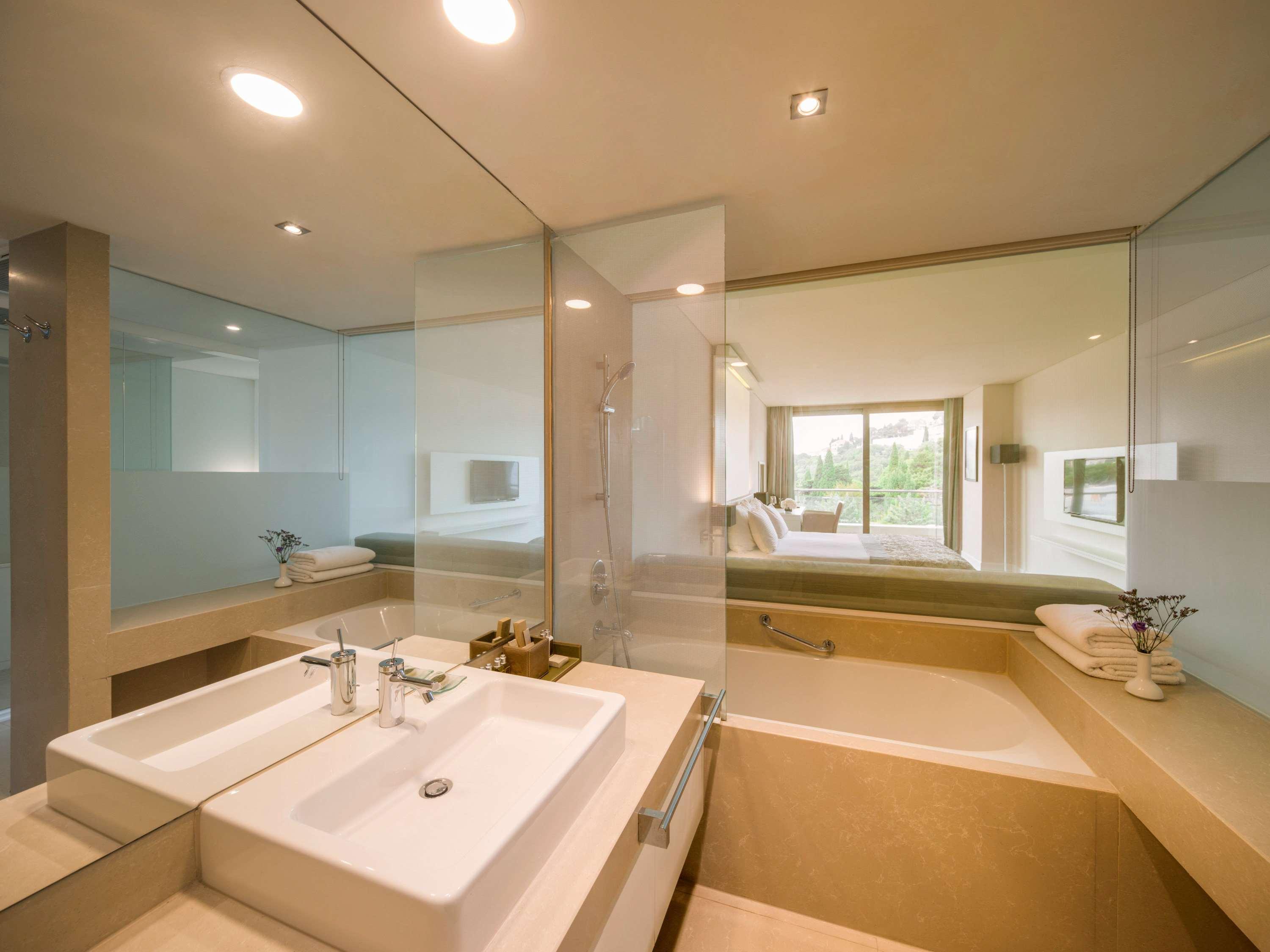 Double Superior Sea View