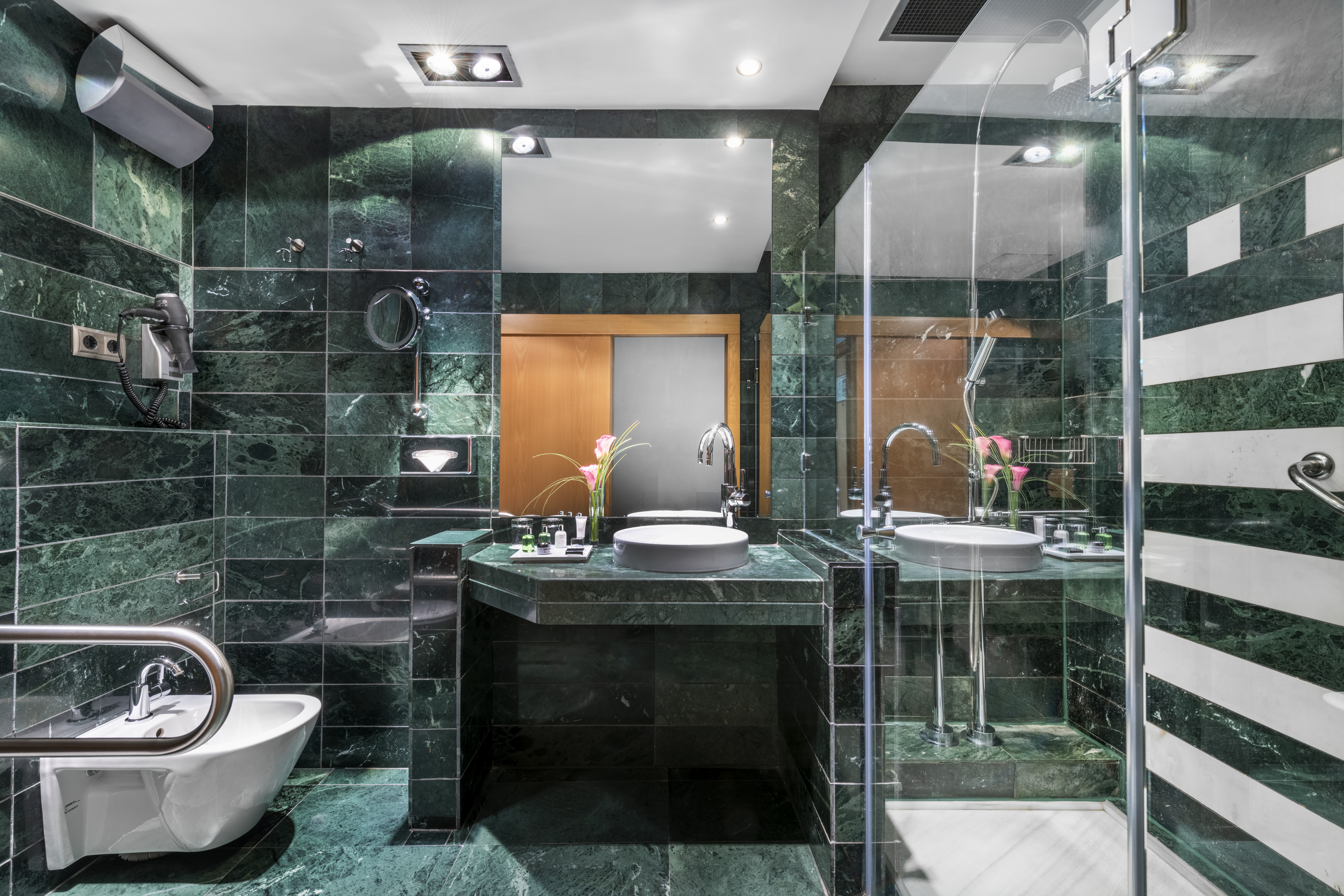 Double Superior with Views