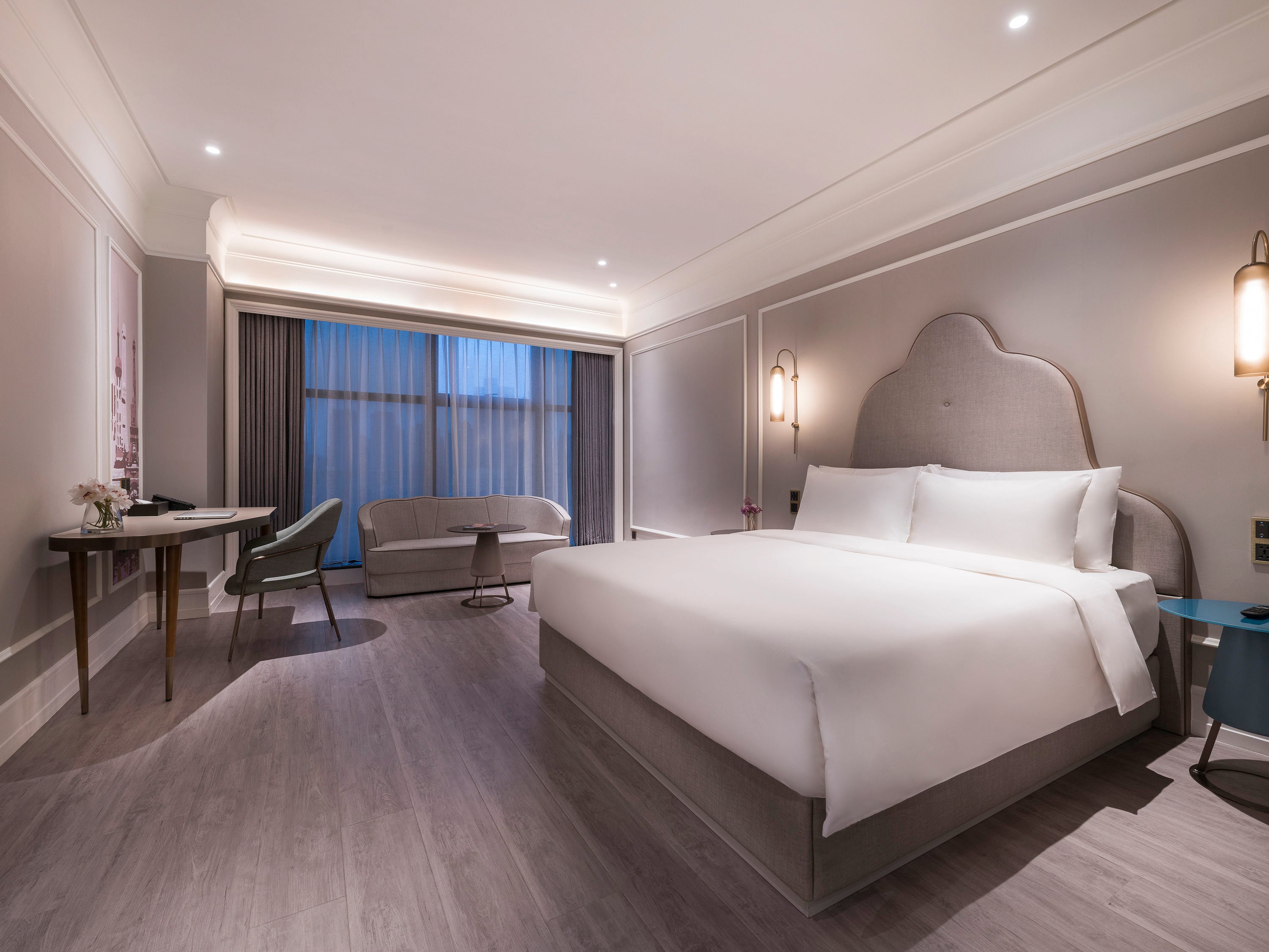 Double Deluxe King Bed