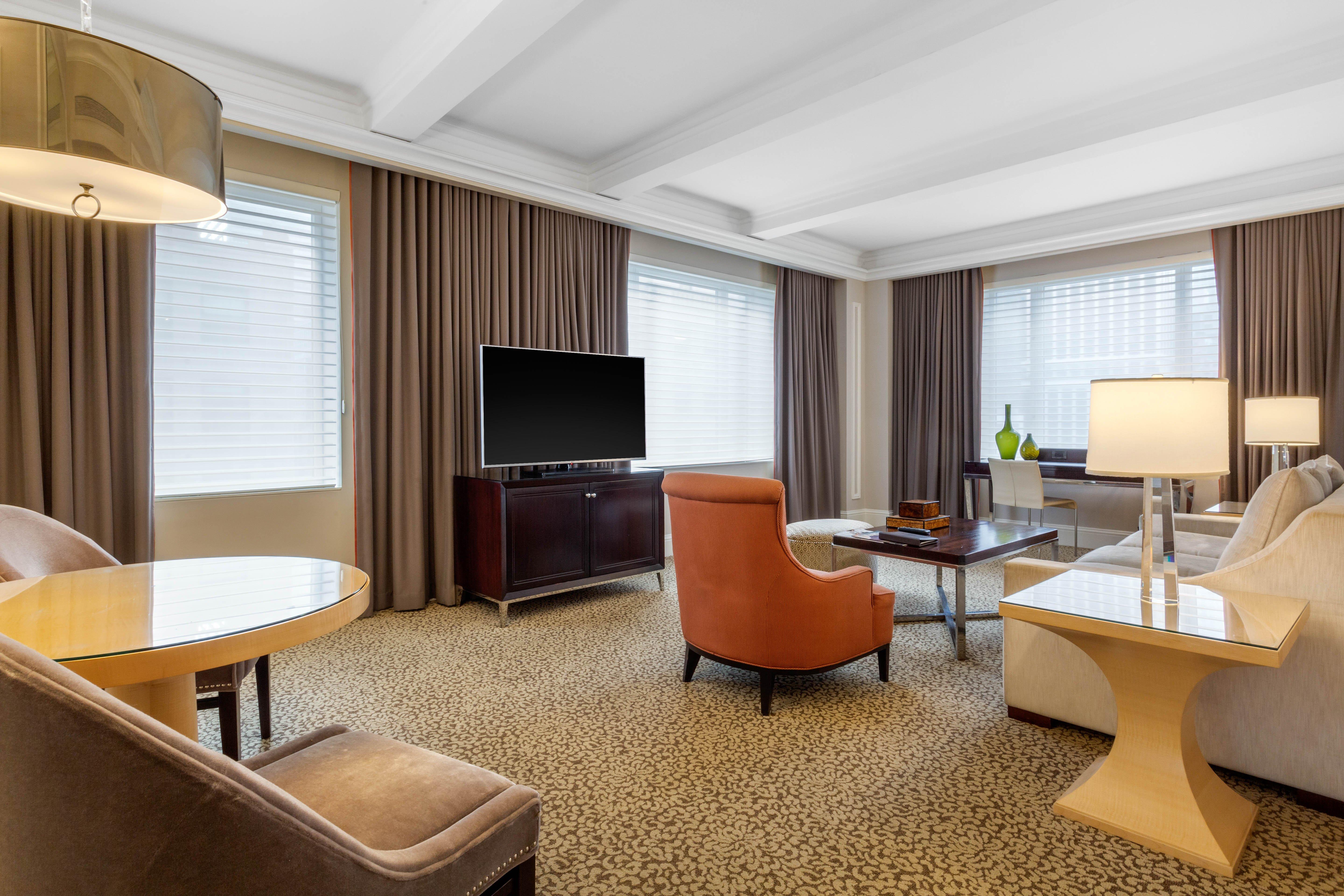 Suite Executive King Bed